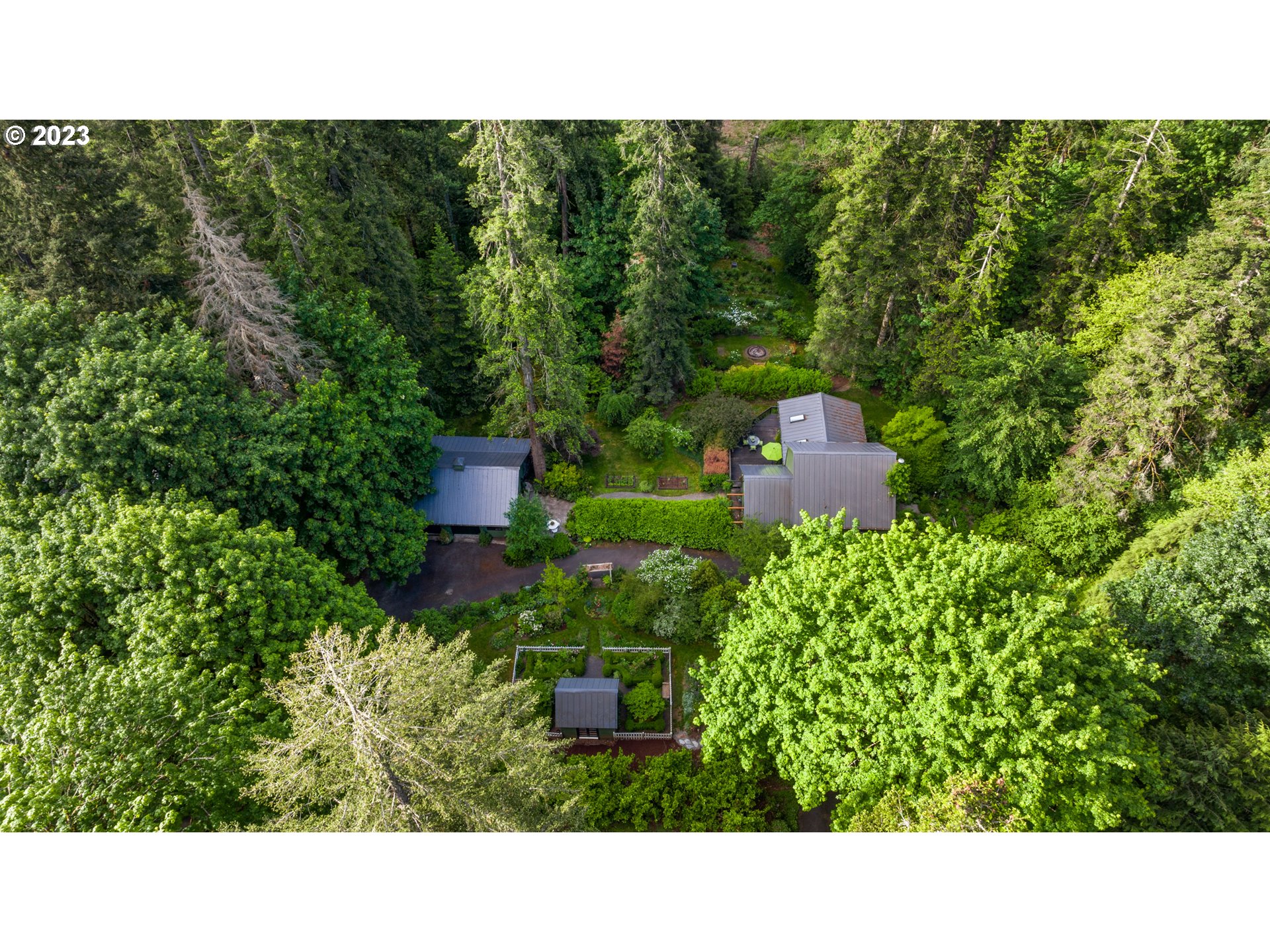 14109 NE MOUNTAIN VIEW DR