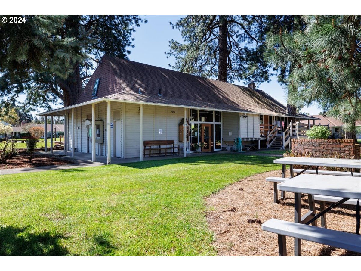 4987 SW NORMANDY PL