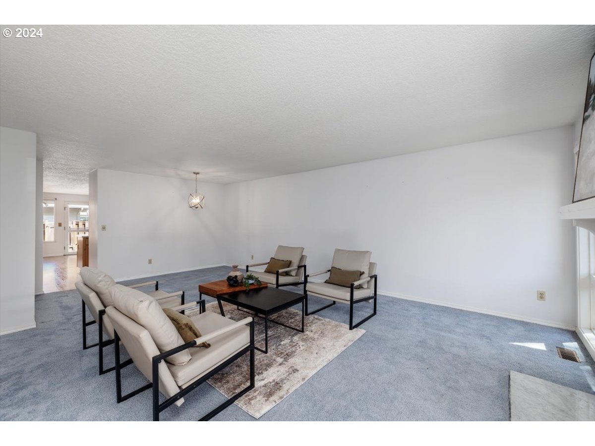 4987 SW NORMANDY PL