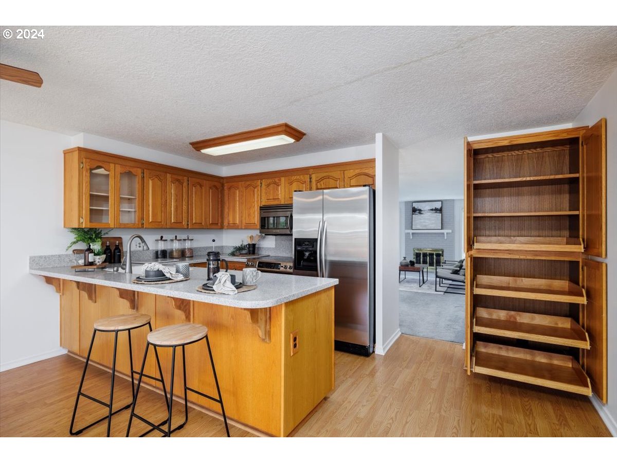 4987 SW NORMANDY PL