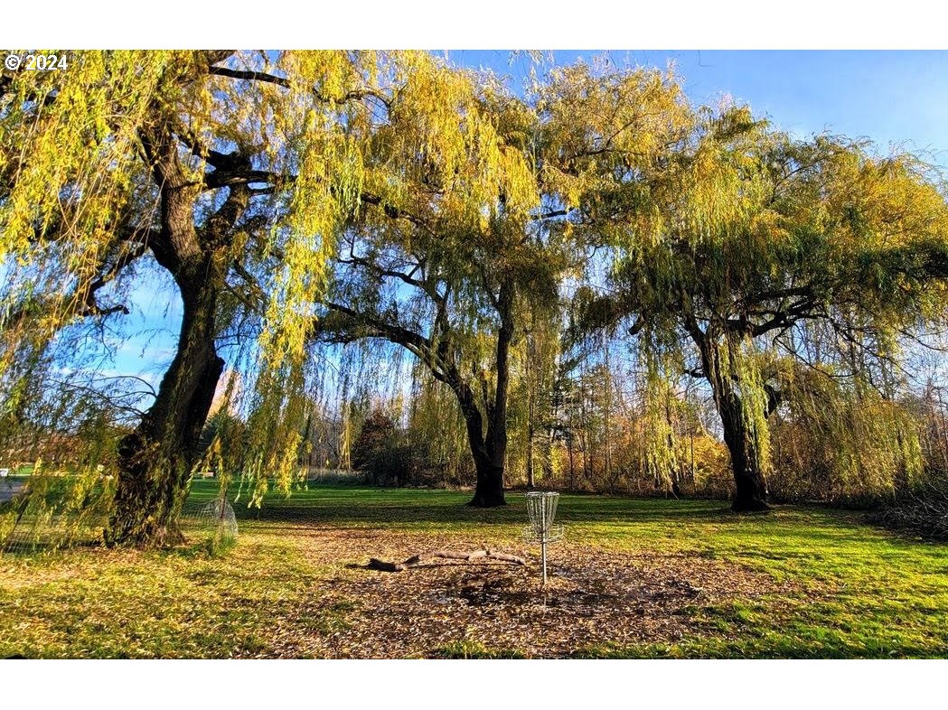 11930 SW HAZELWOOD LOOP