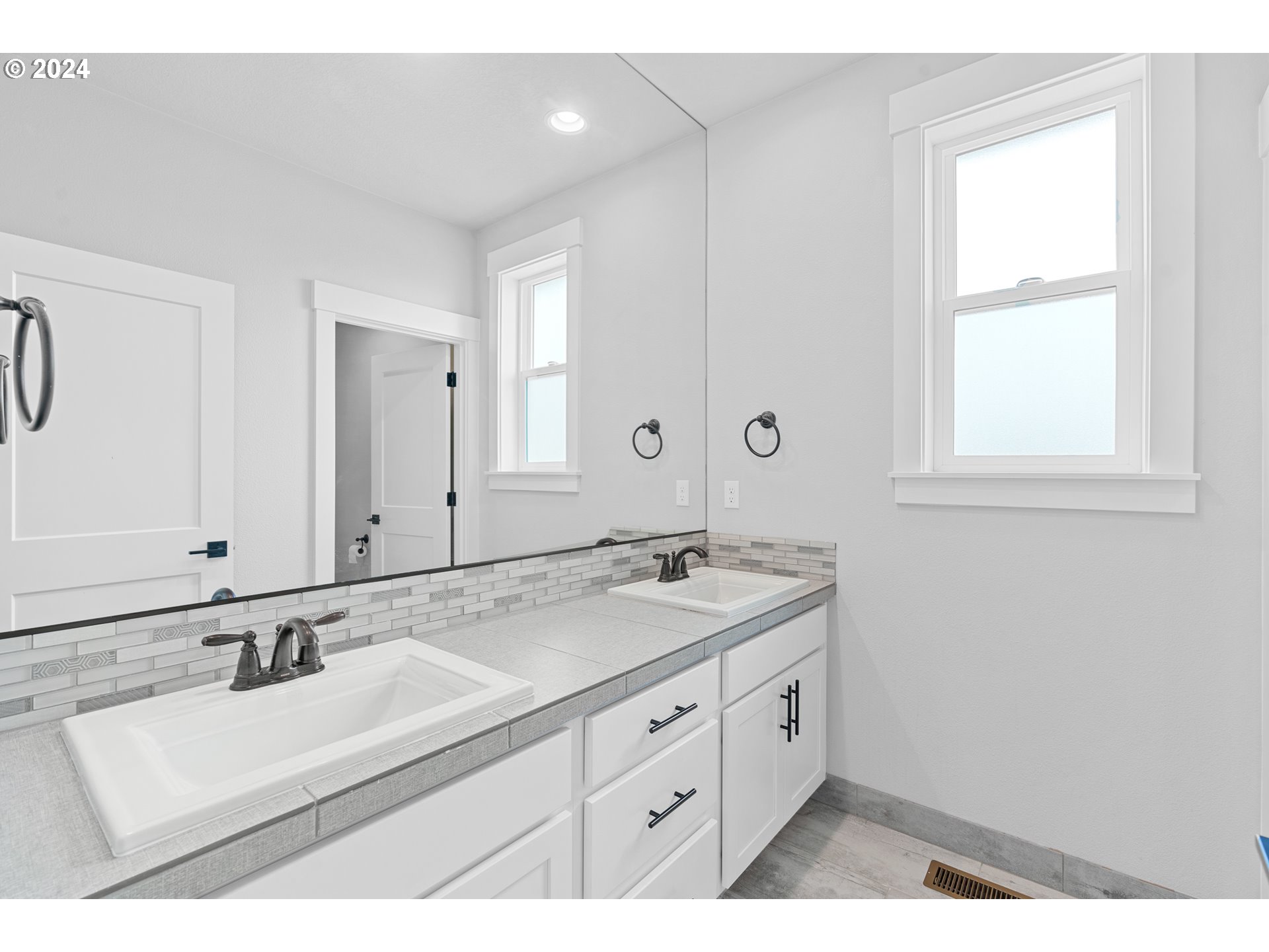 12777 MYRTLEWOOD WAY