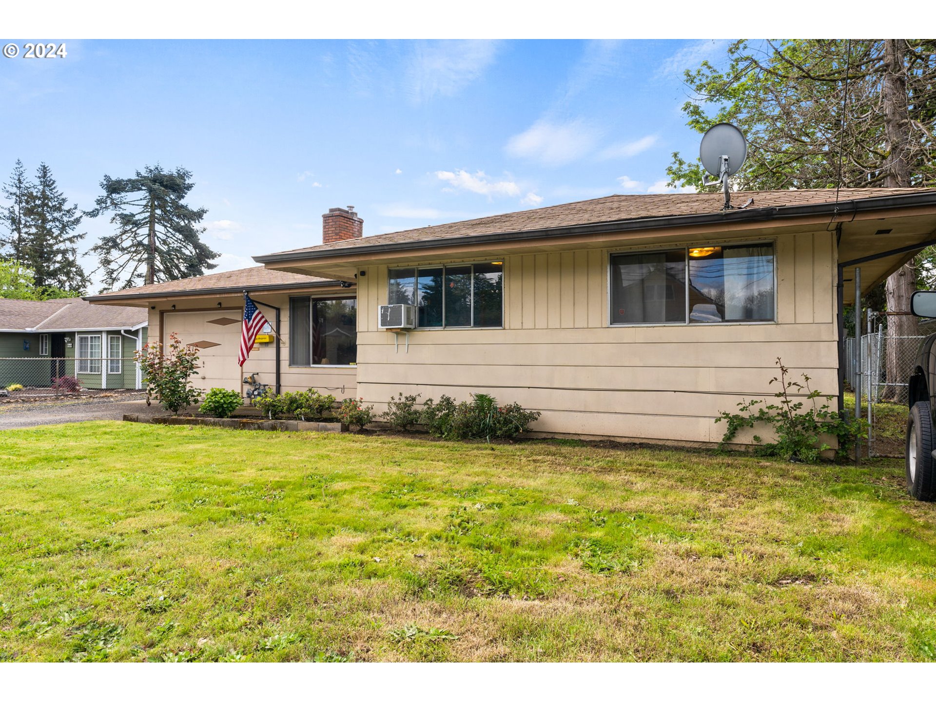 11404 SE HOLGATE BLVD