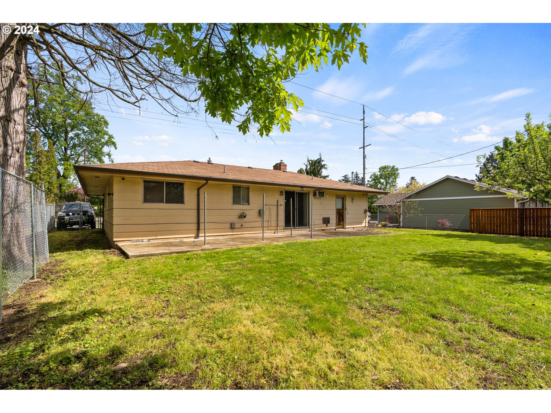 11404 SE HOLGATE BLVD