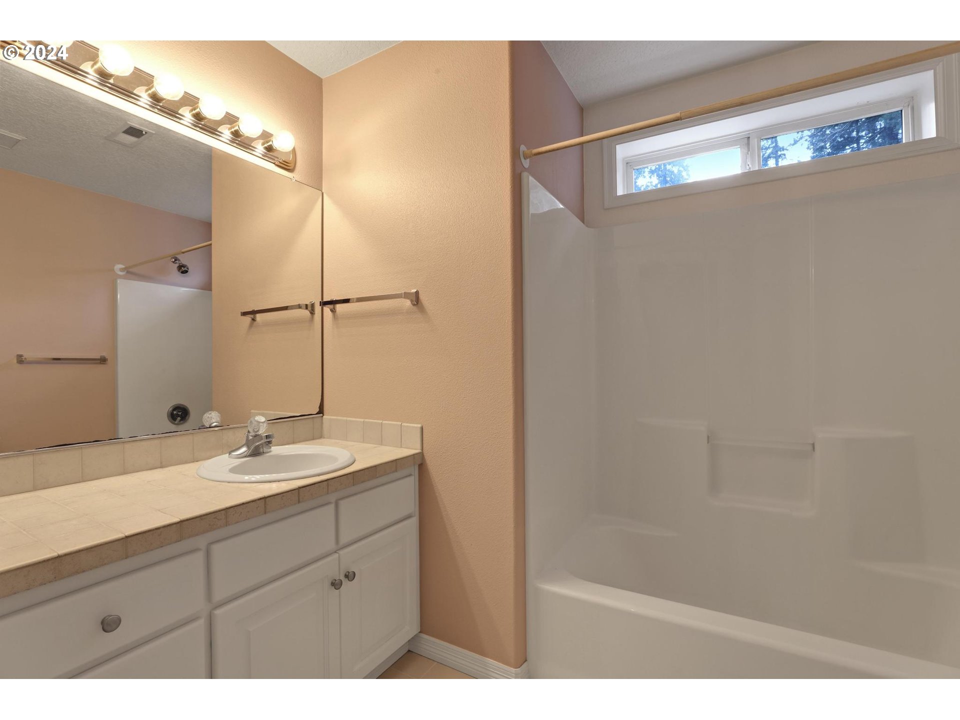 4333 SILVER CT