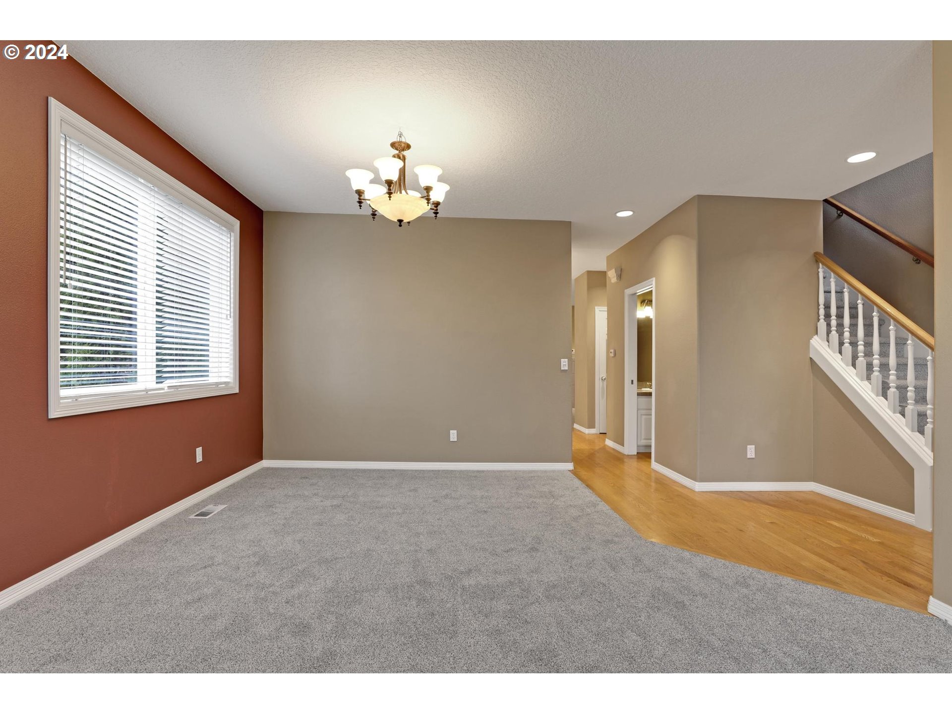 4333 SILVER CT