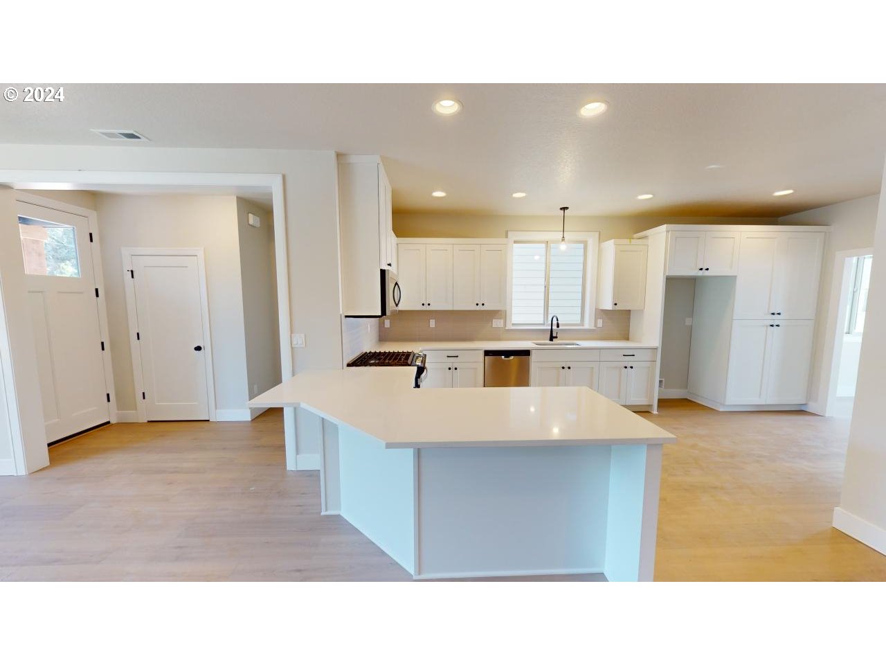 2418 SE Maybrook LN Lot 19B