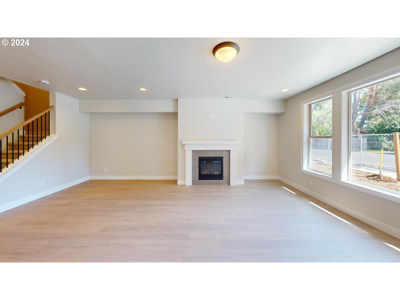 2418 SE Maybrook LN Lot 19B