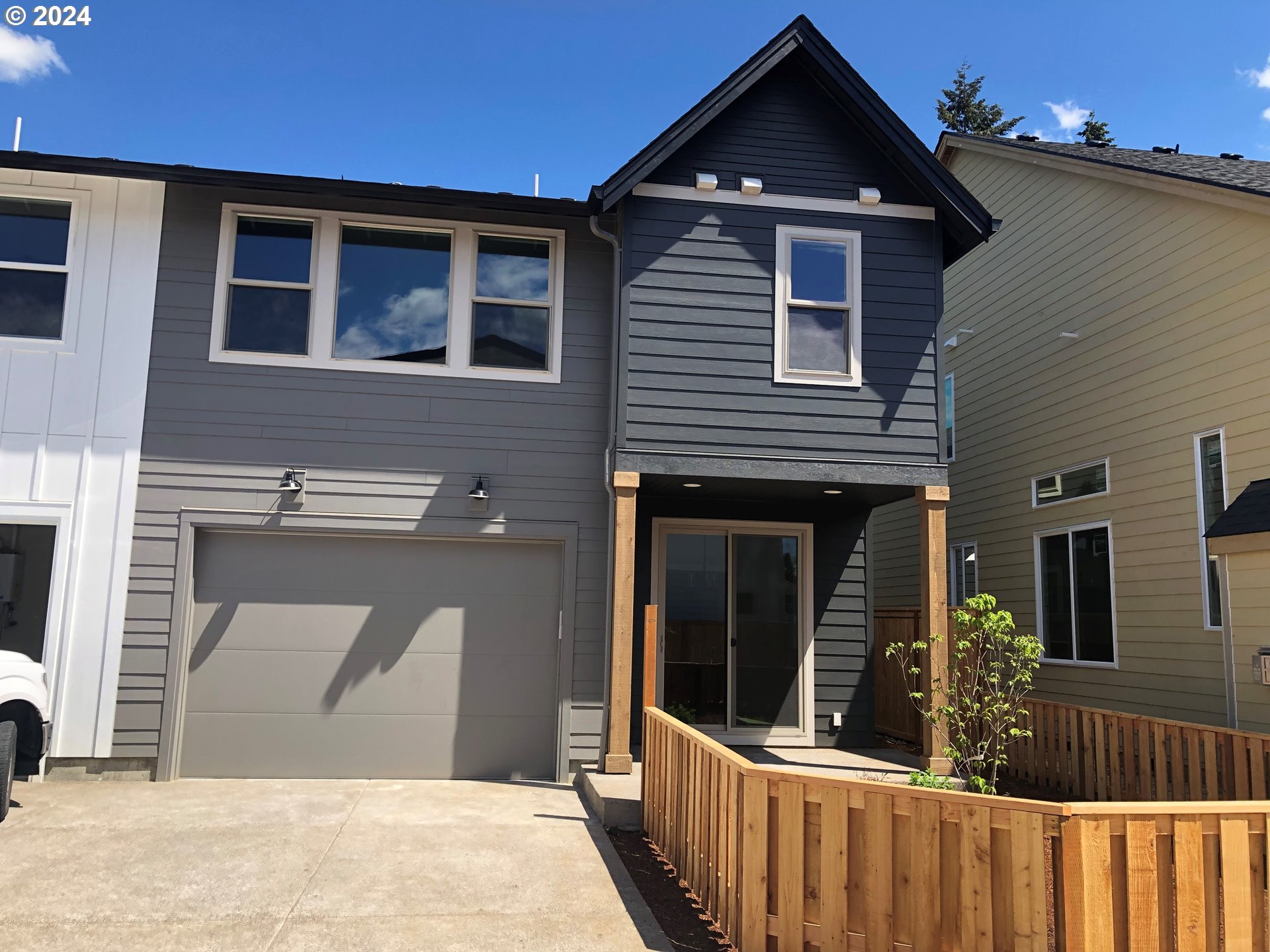 2418 SE Maybrook LN Lot 19B