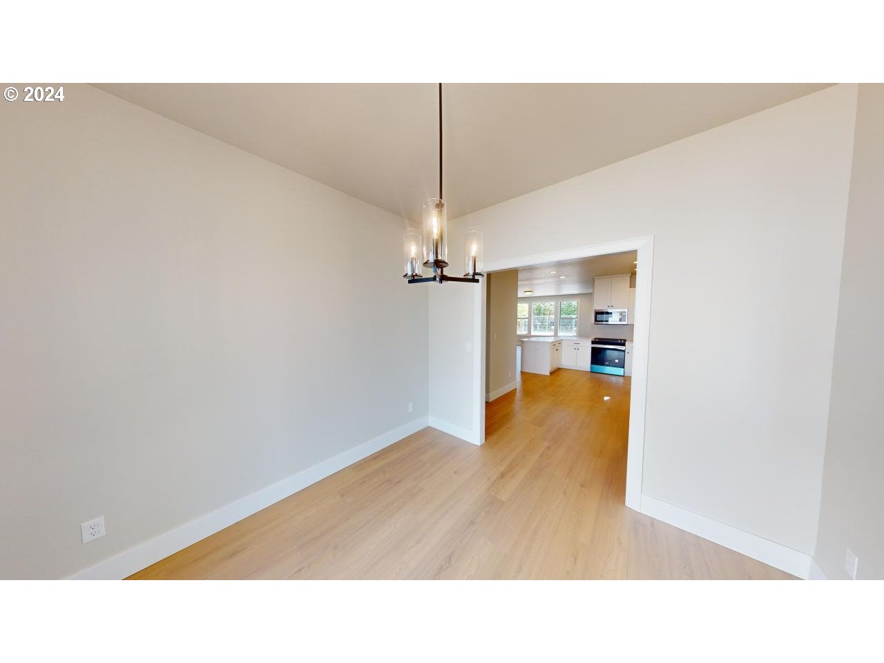 2418 SE Maybrook LN Lot 19B