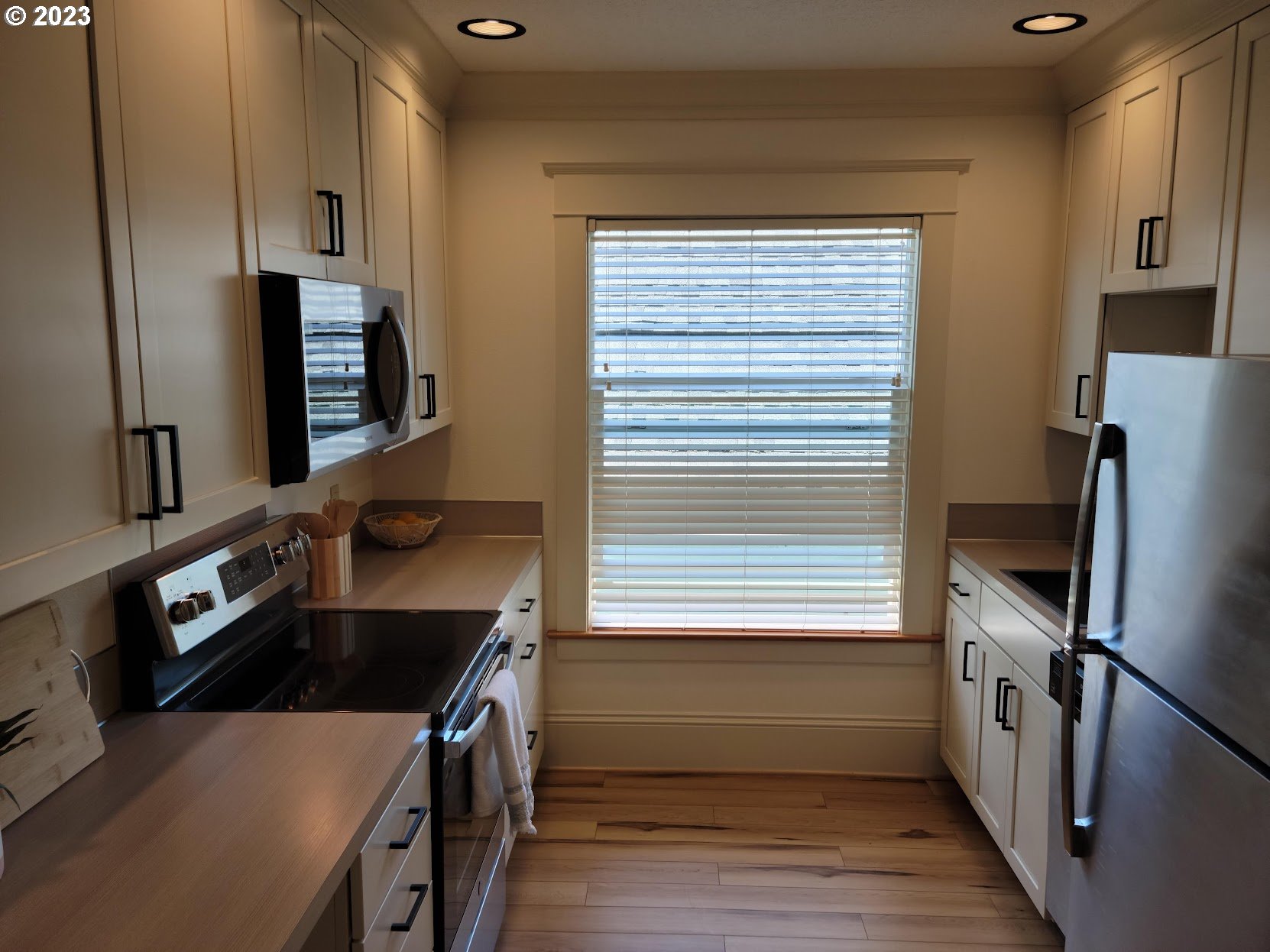 4318 SE MILWAUKIE AVE