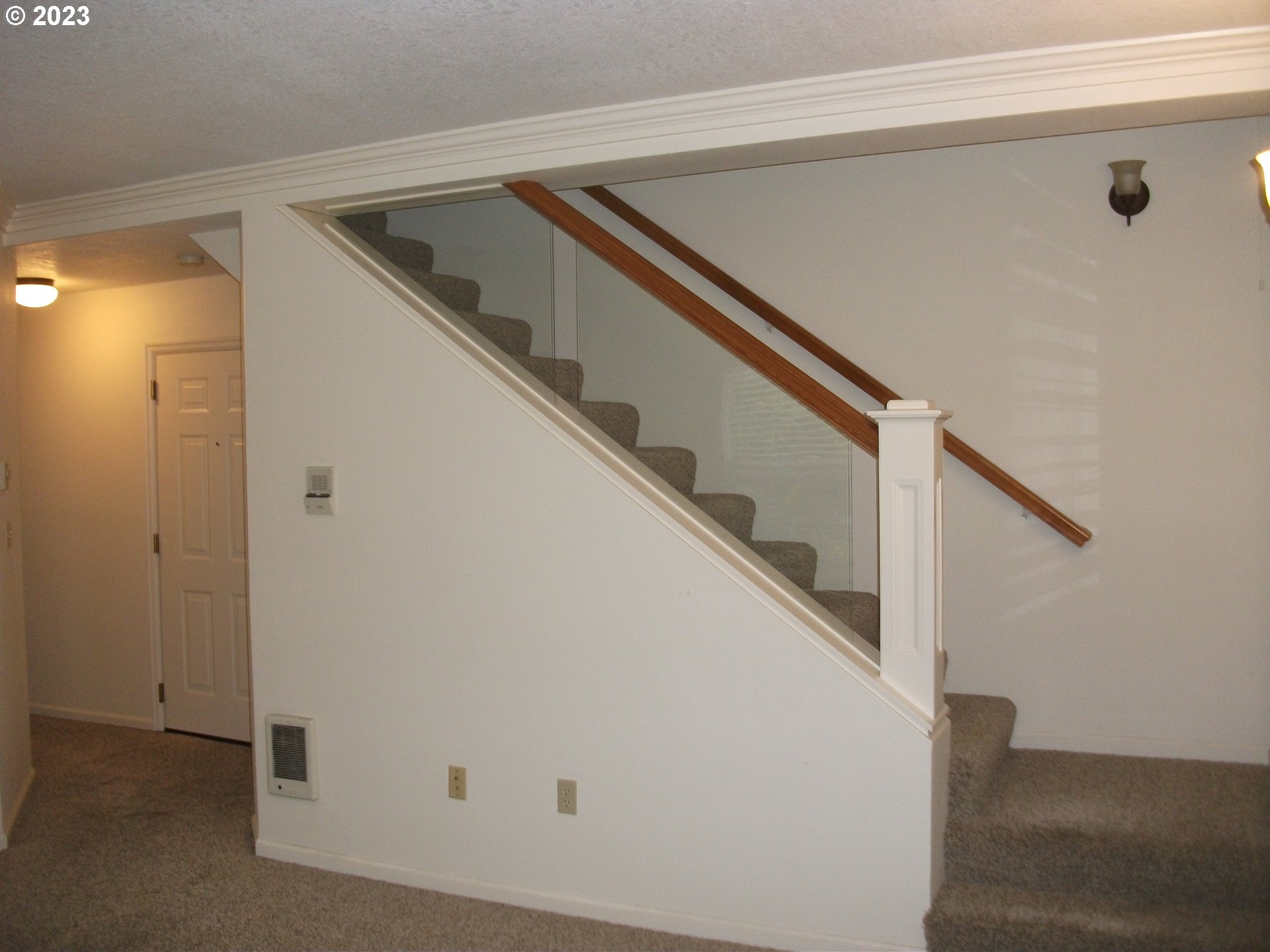 4318 SE MILWAUKIE AVE