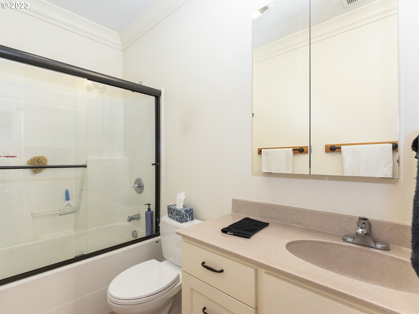 4318 SE MILWAUKIE AVE