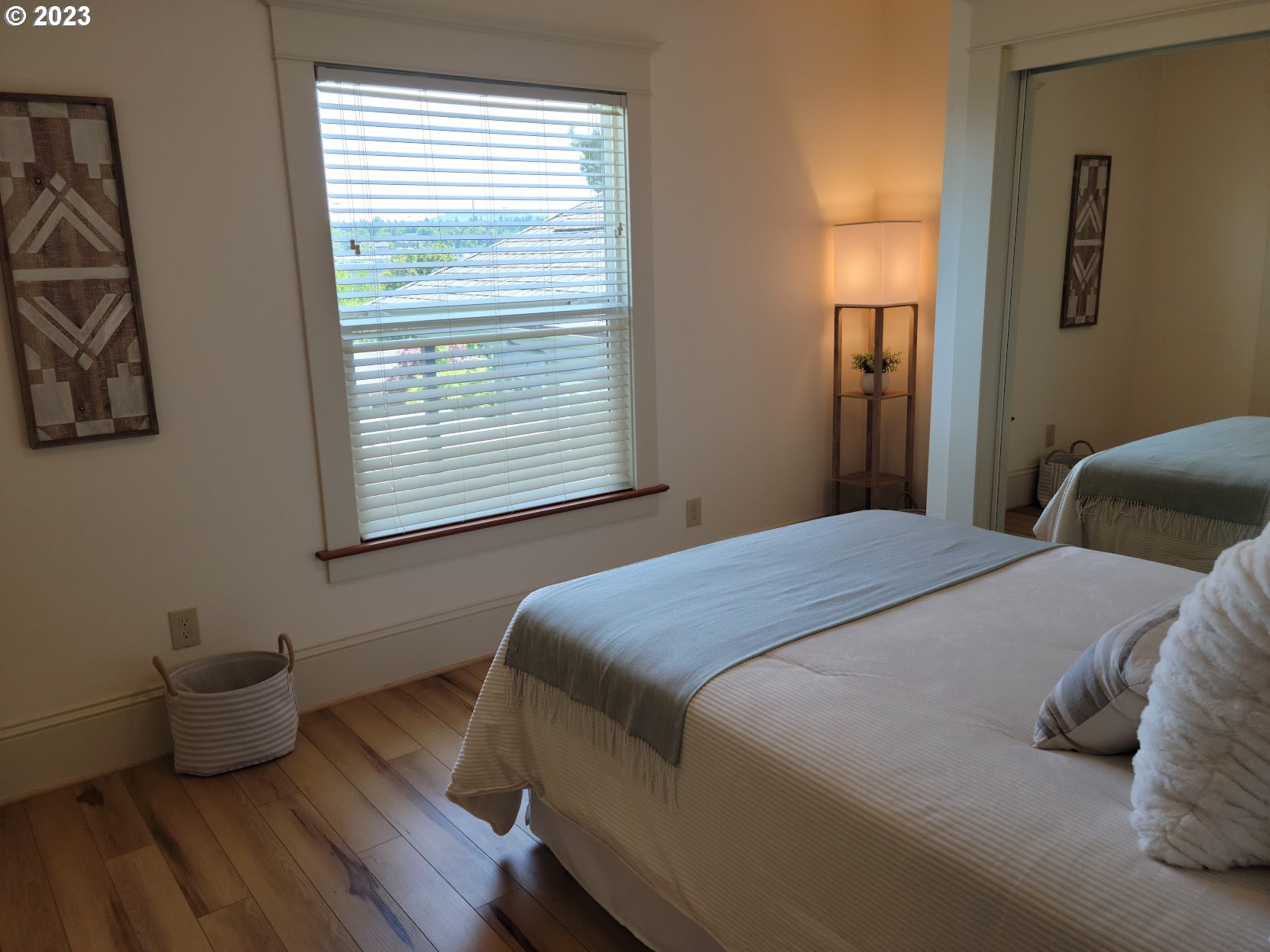 4318 SE MILWAUKIE AVE