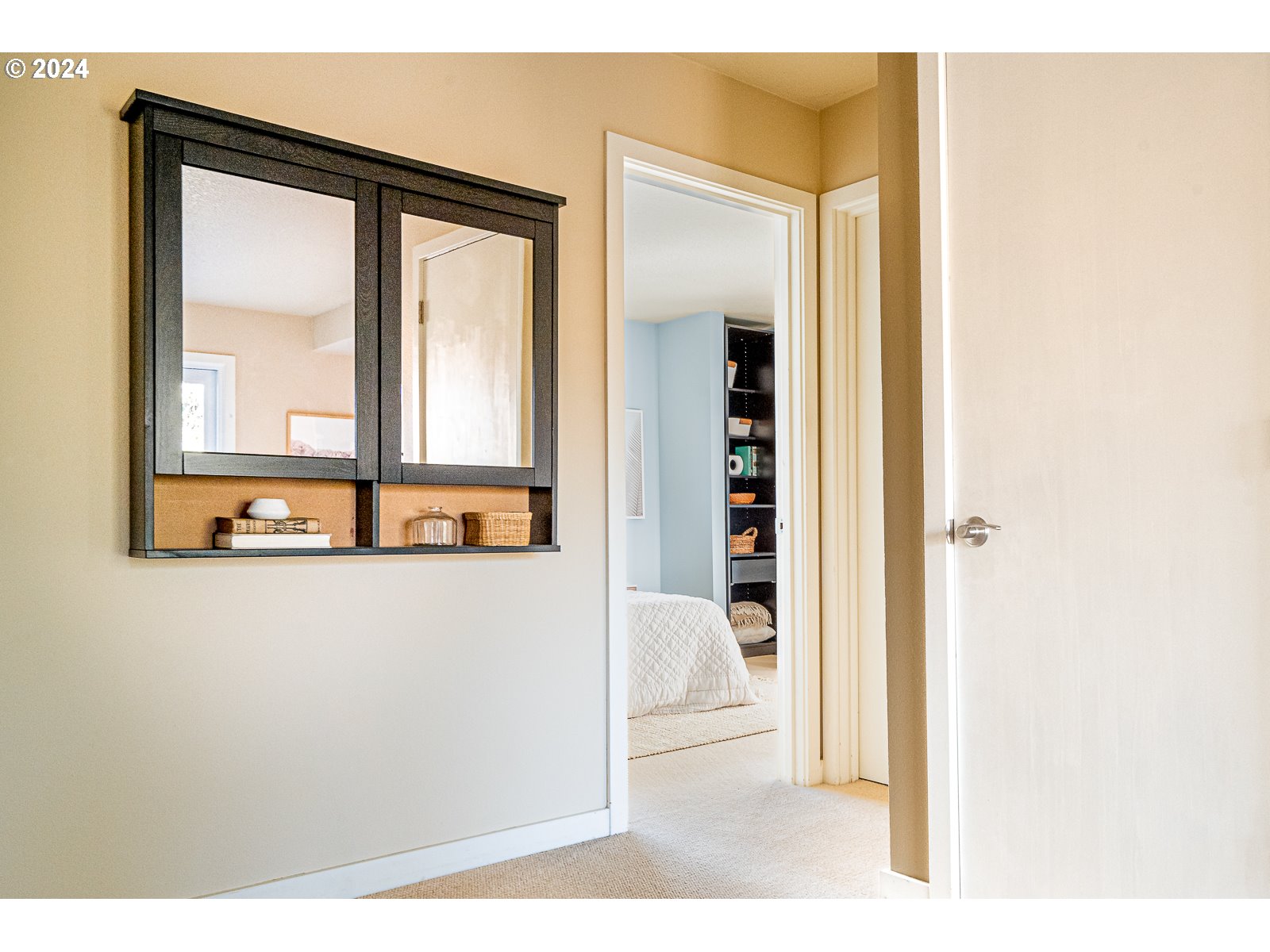 4655 NE KILLINGSWORTH ST 32