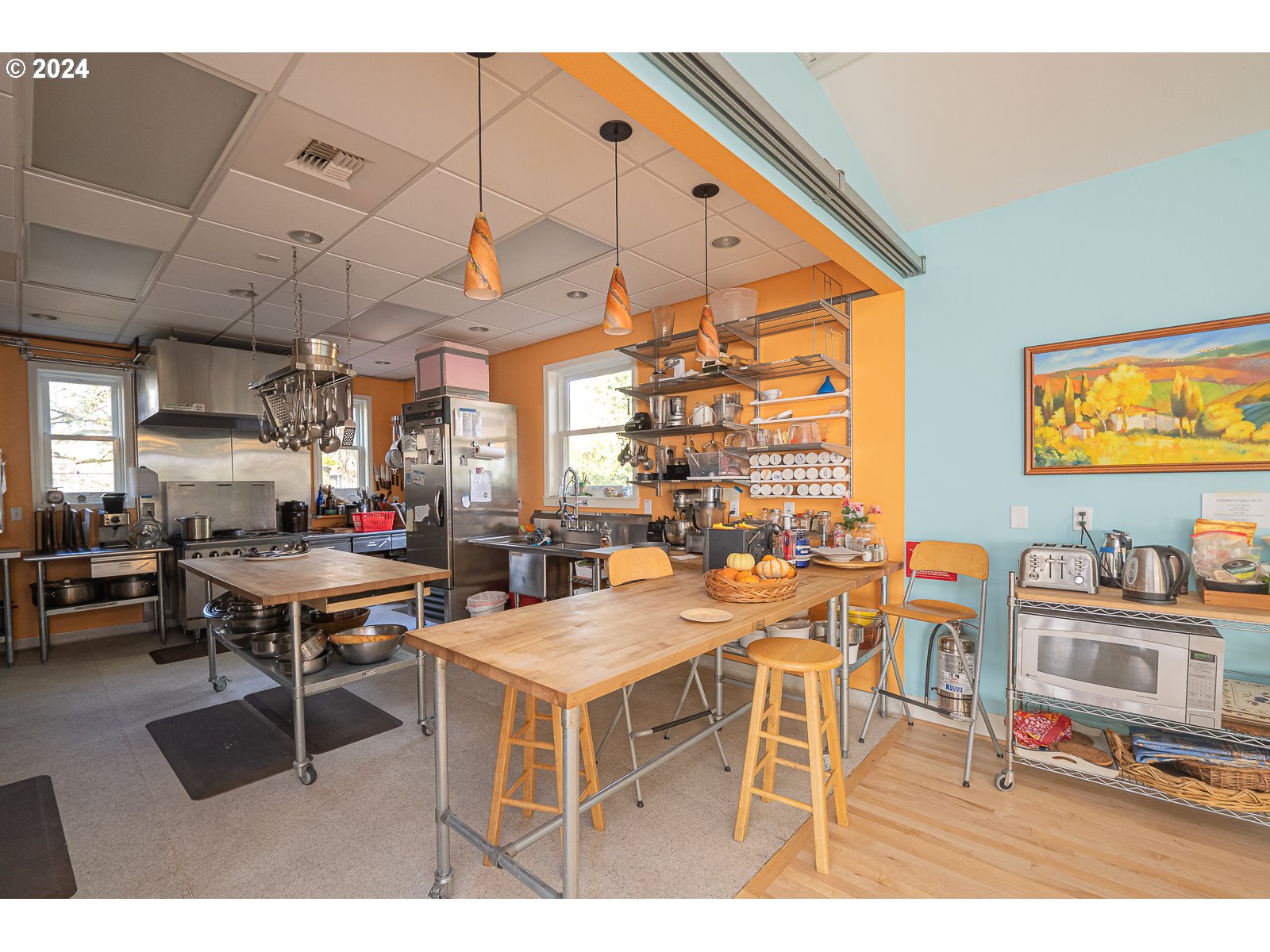 4655 NE KILLINGSWORTH ST 32