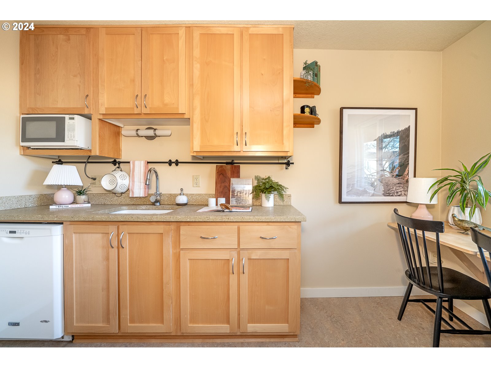 4655 NE KILLINGSWORTH ST 32