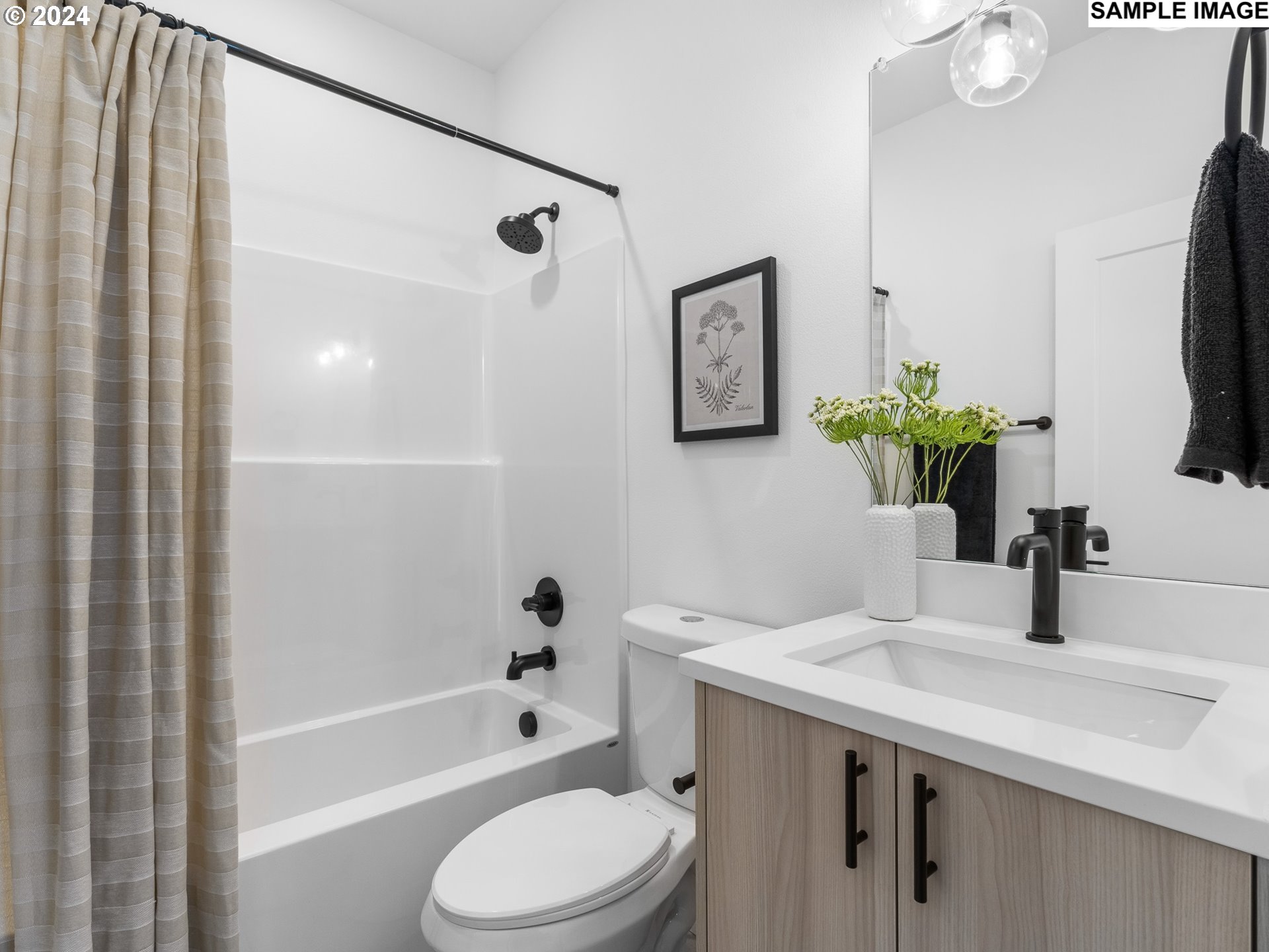 4364 N Gantenbein AVE 2