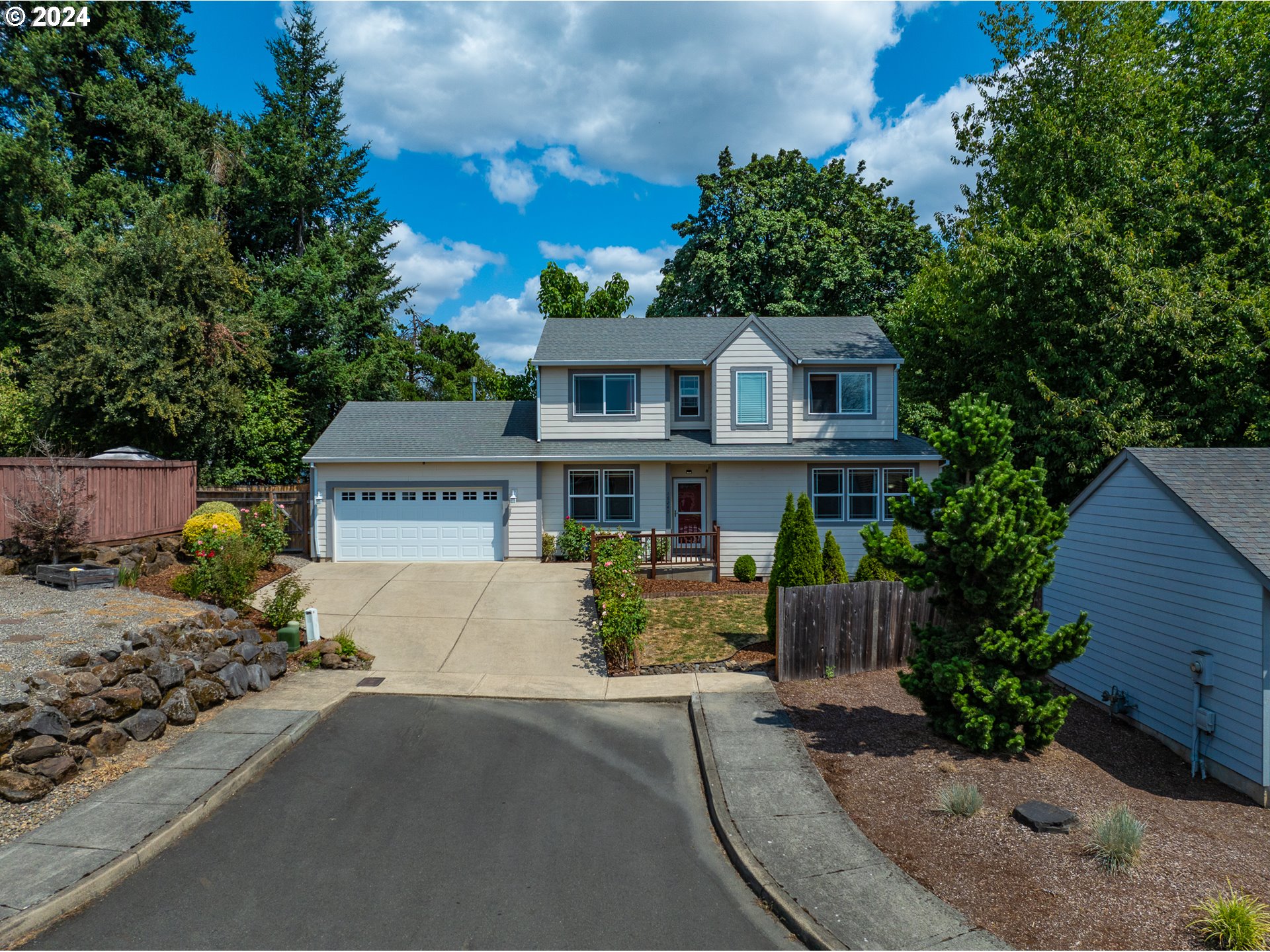 16240 SE BLOOMING LN