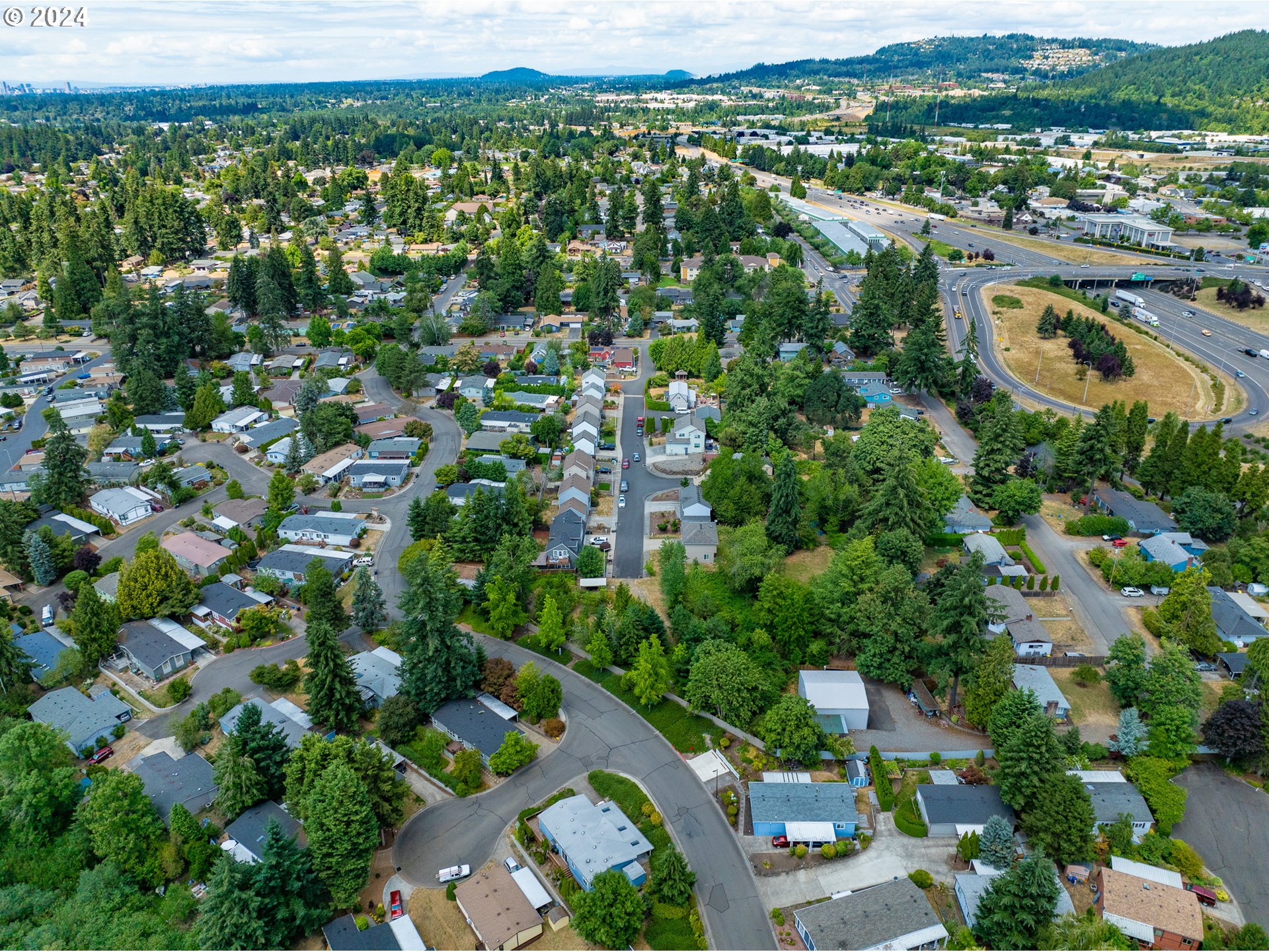 16240 SE BLOOMING LN