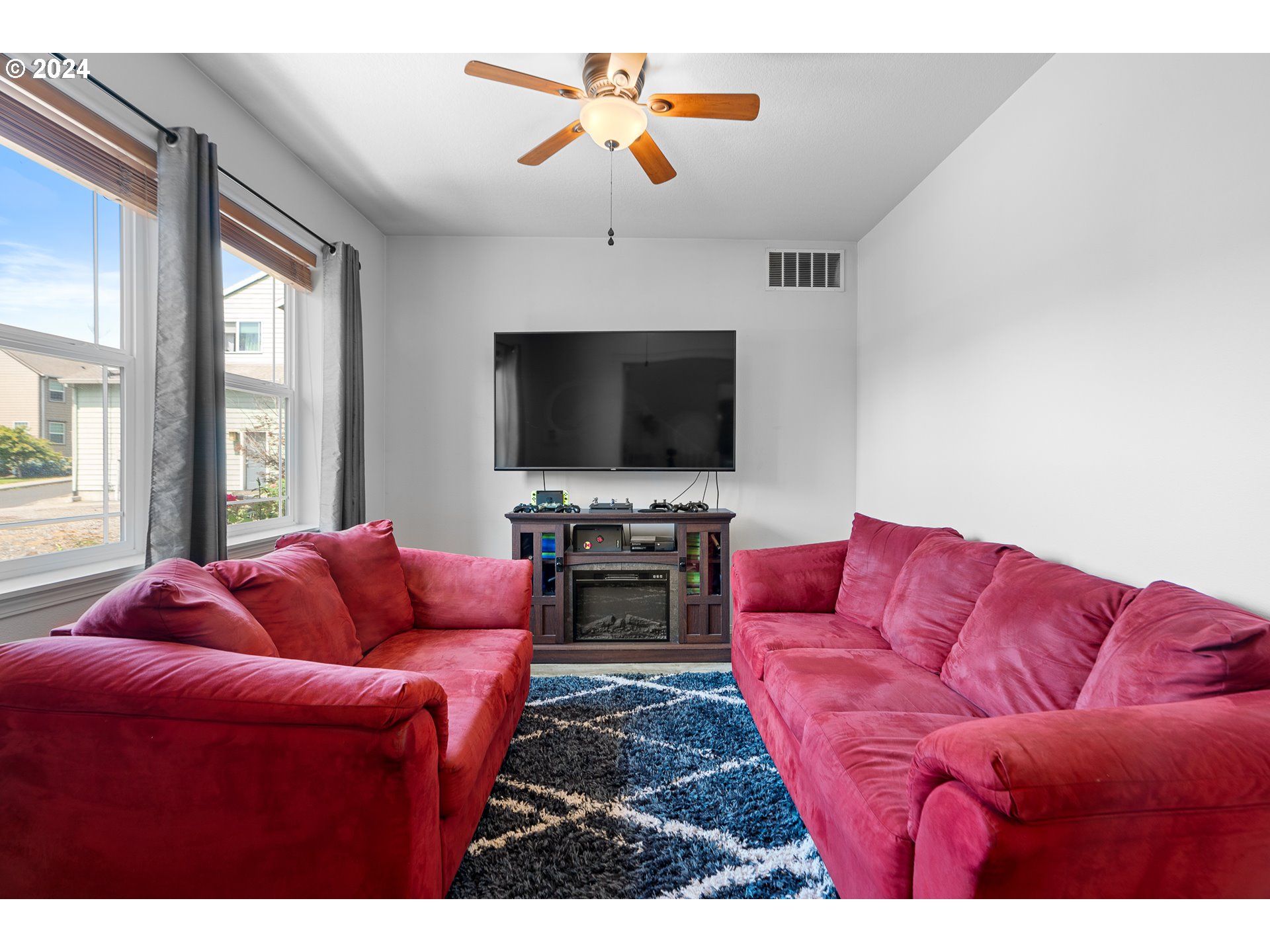 16240 SE BLOOMING LN