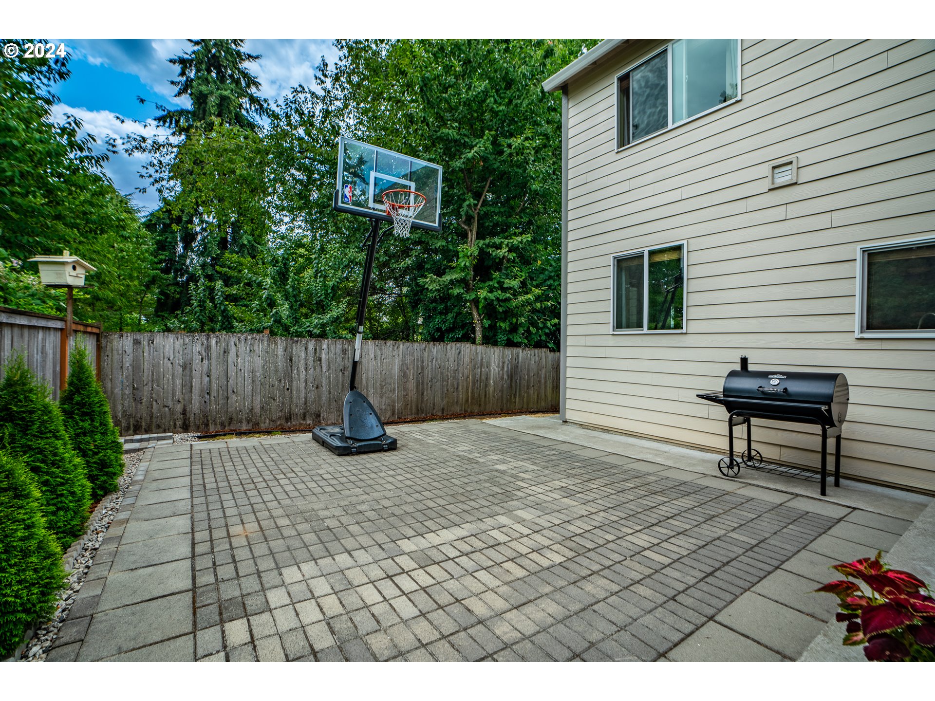 16240 SE BLOOMING LN