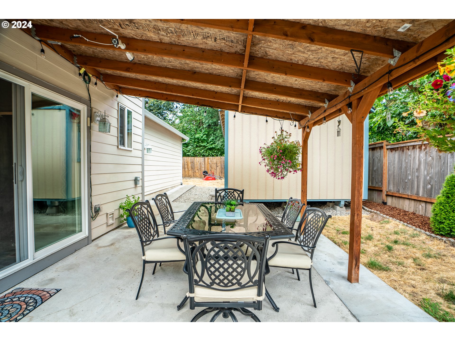 16240 SE BLOOMING LN