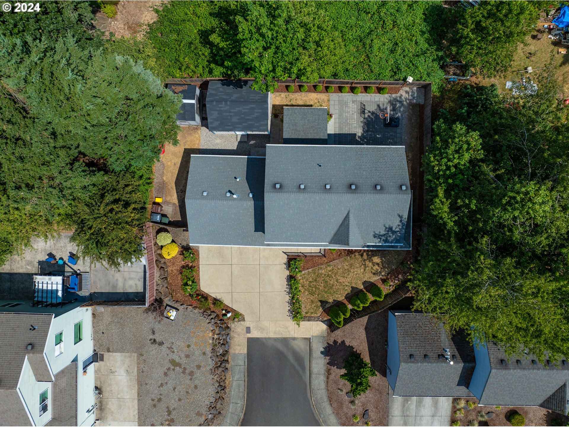 16240 SE BLOOMING LN