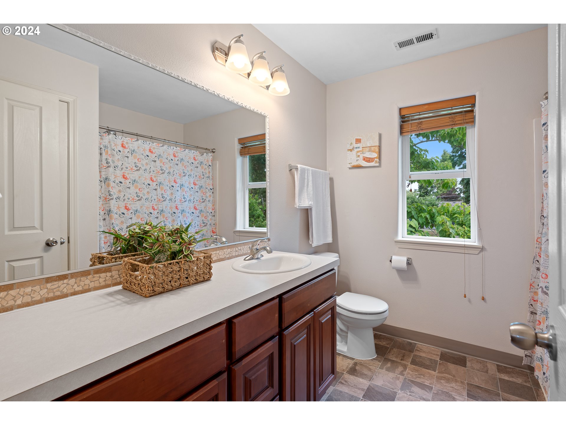 16240 SE BLOOMING LN