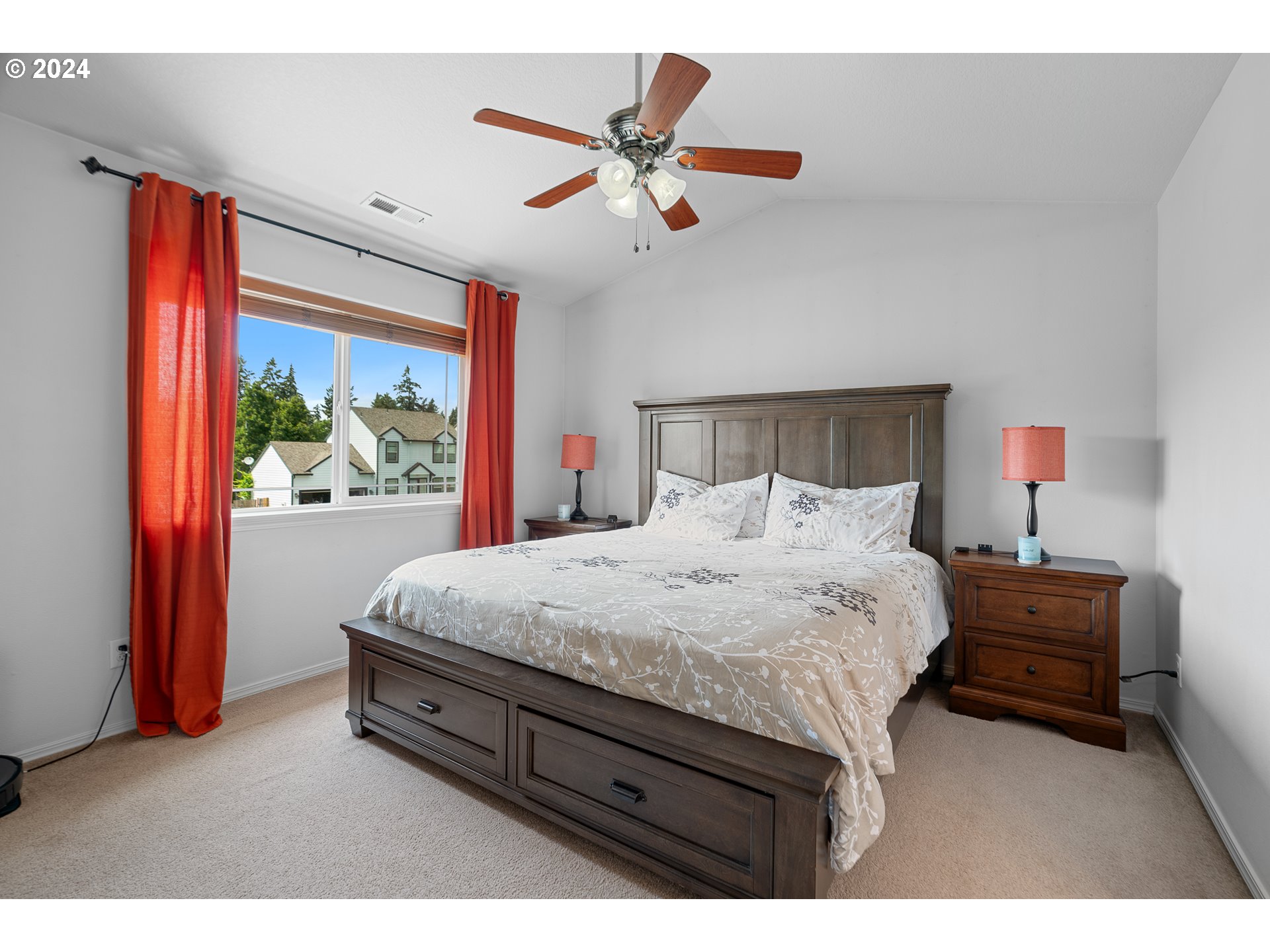 16240 SE BLOOMING LN