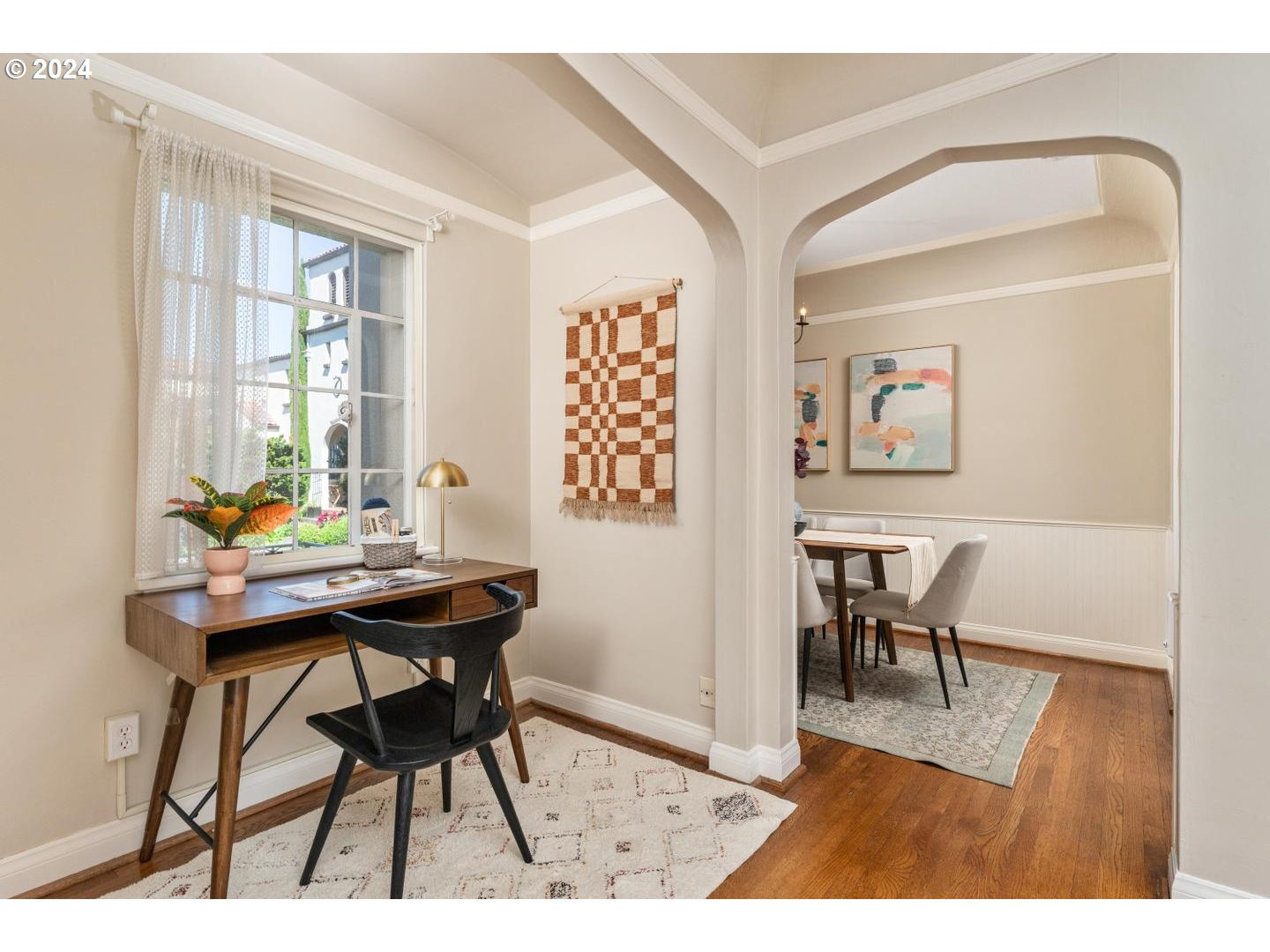 2325 NE FLANDERS ST 12