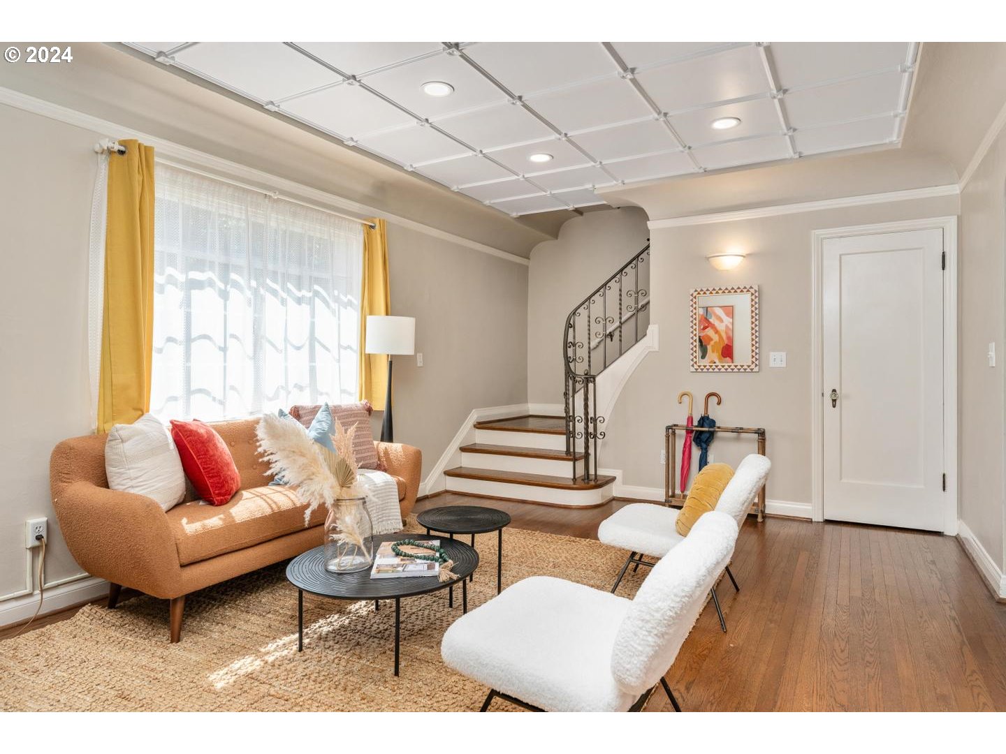 2325 NE FLANDERS ST 12