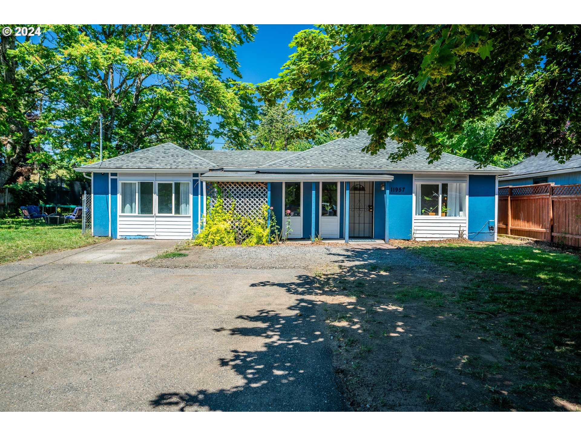 11957 SE TIBBETTS ST