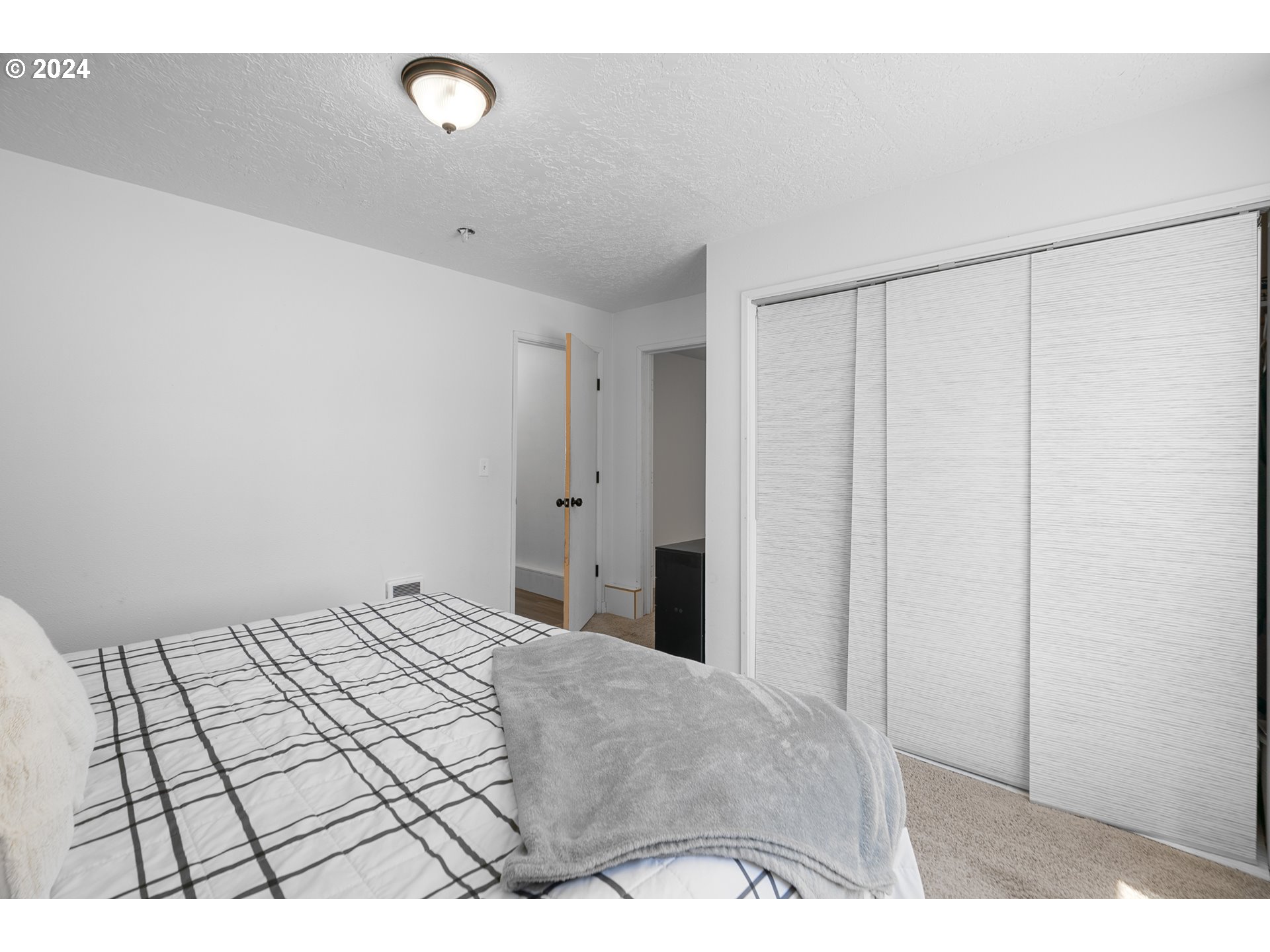 11957 SE TIBBETTS ST