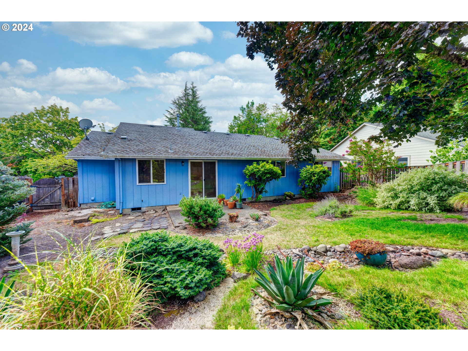 8625 SW MONTICELLO ST