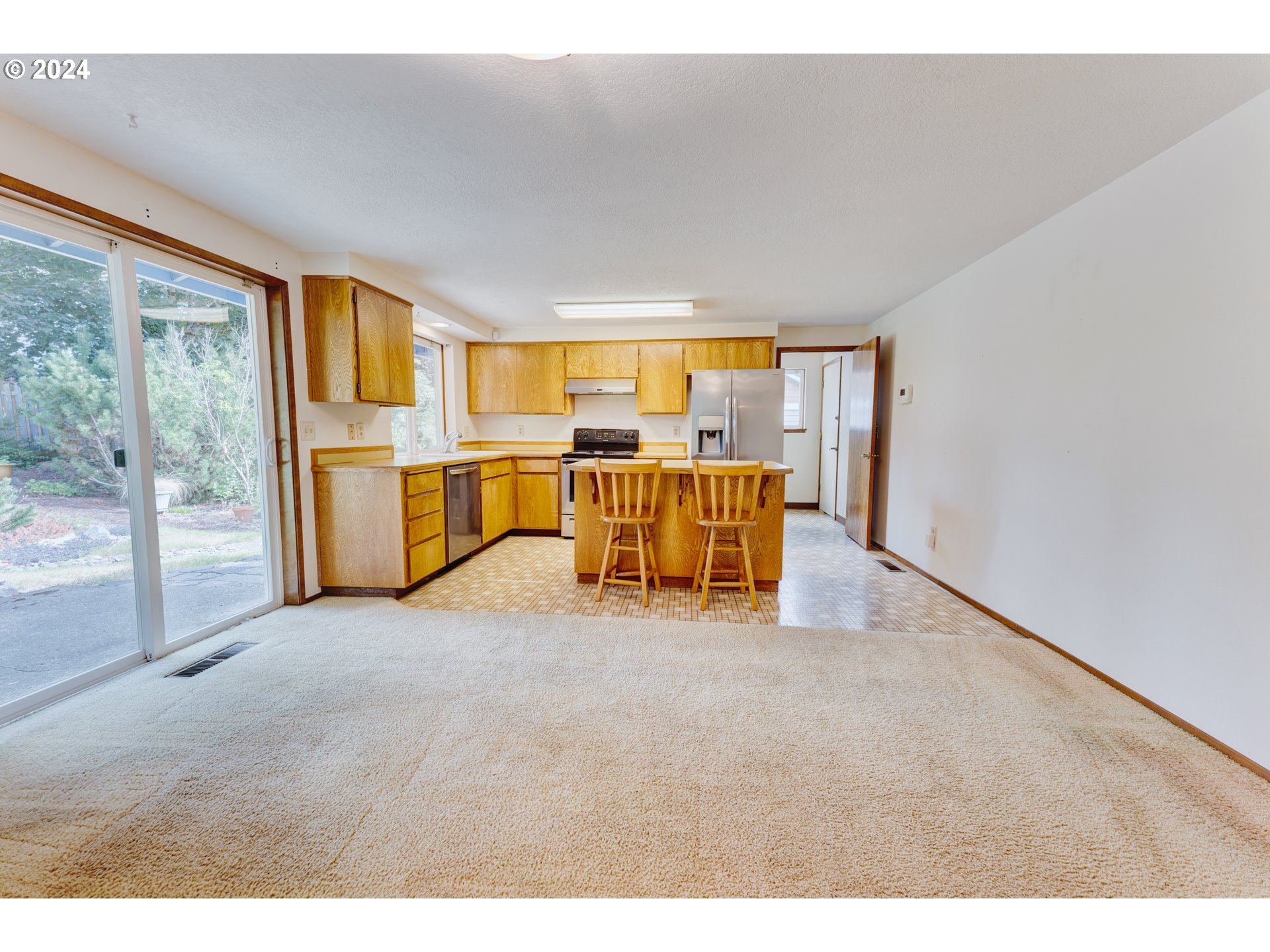 8625 SW MONTICELLO ST