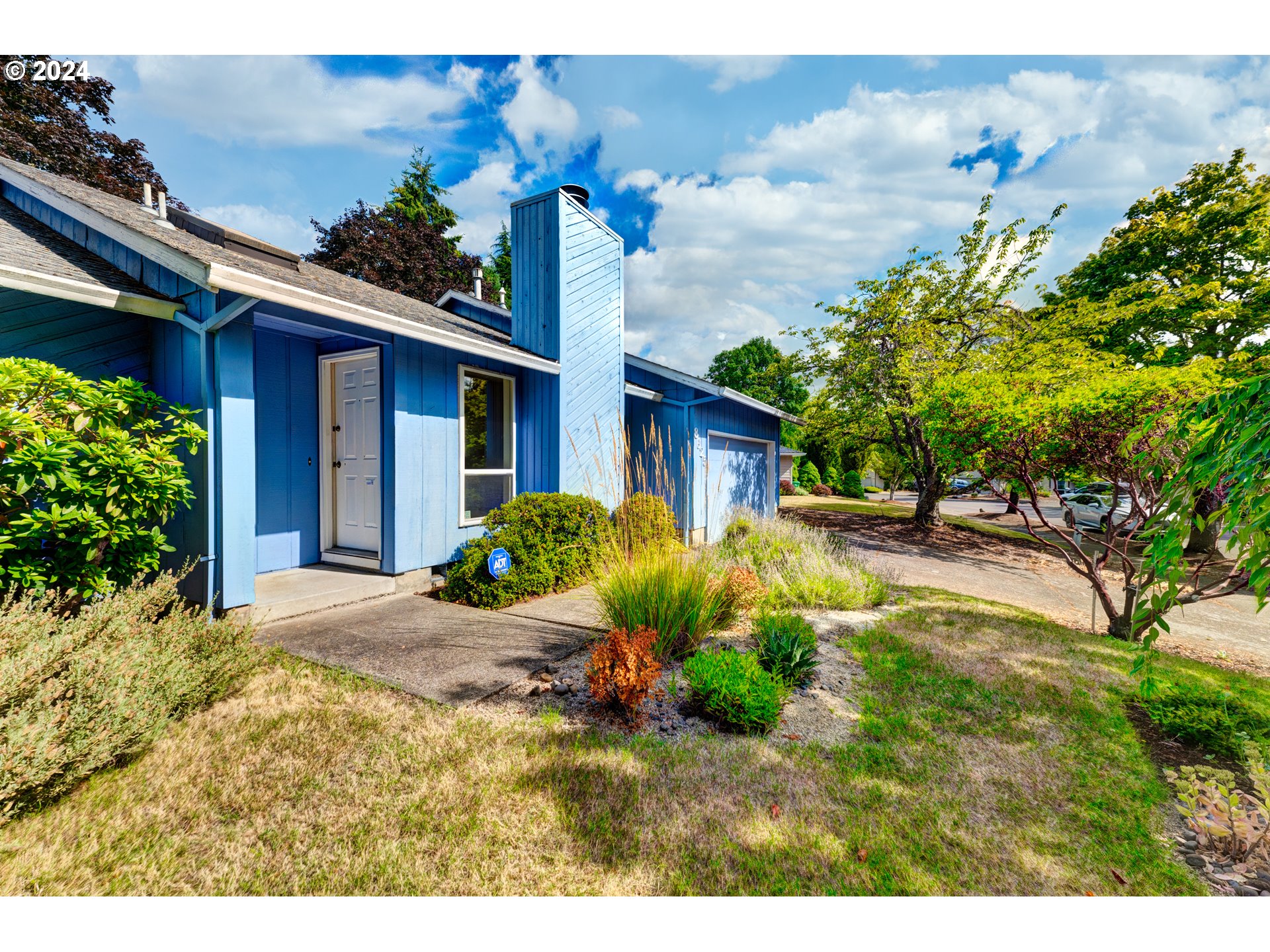 8625 SW MONTICELLO ST