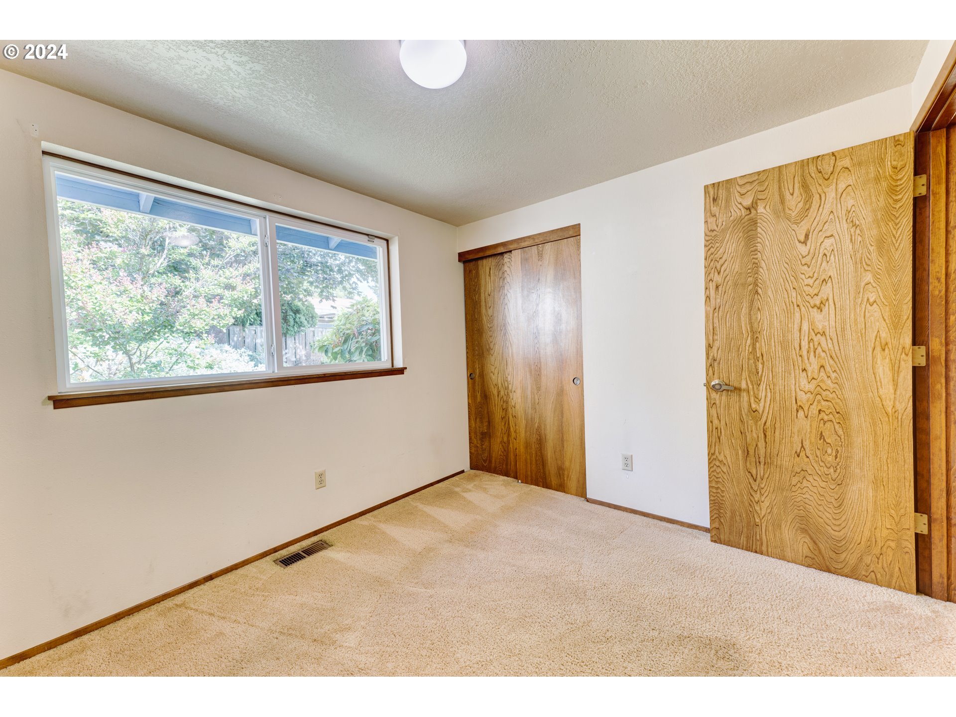 8625 SW MONTICELLO ST