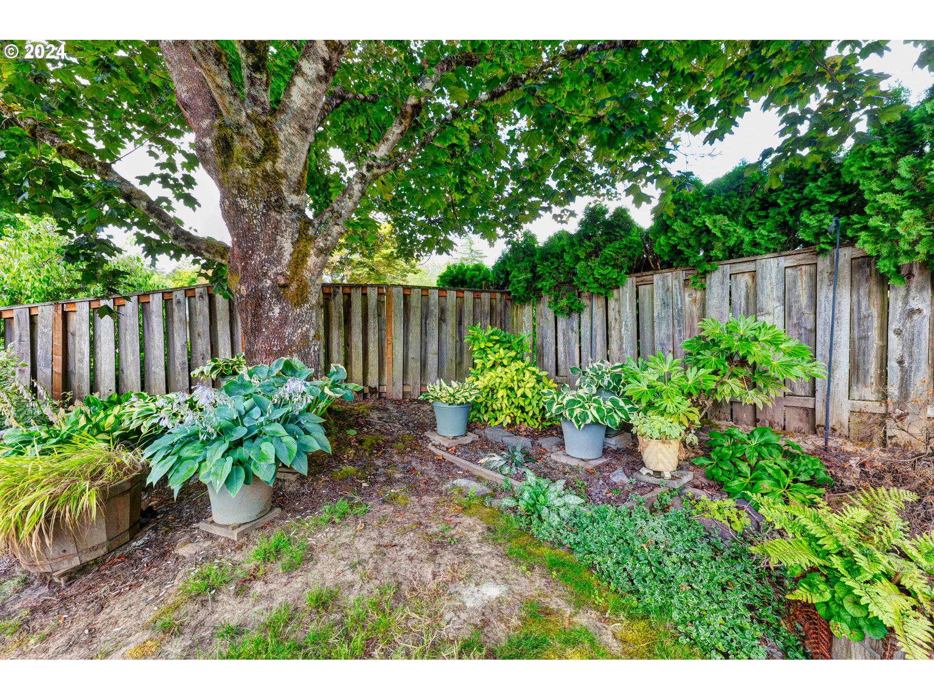 8625 SW MONTICELLO ST