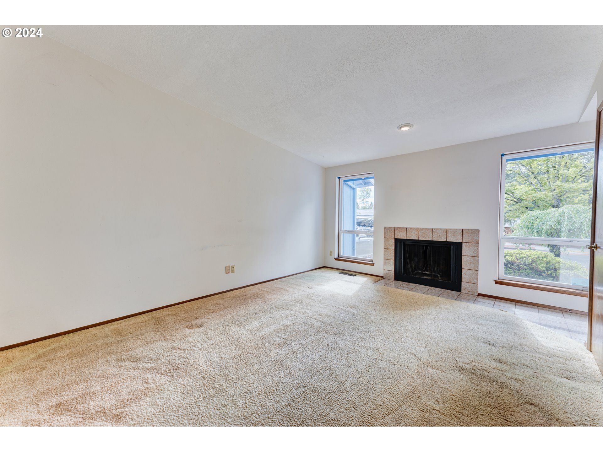 8625 SW MONTICELLO ST