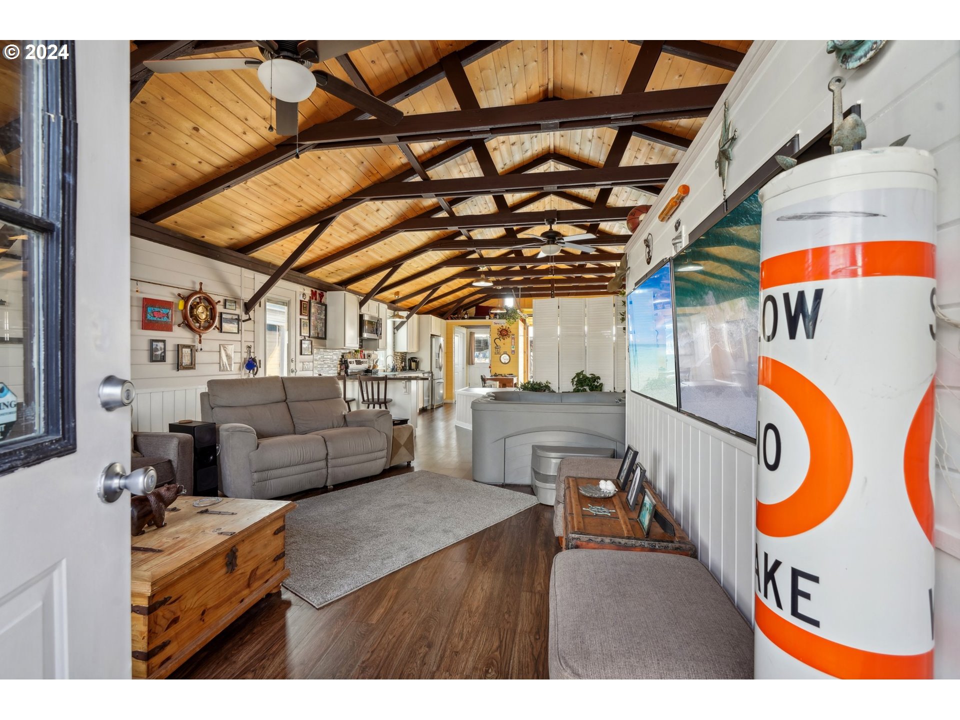 2915 NE Marine DR A8