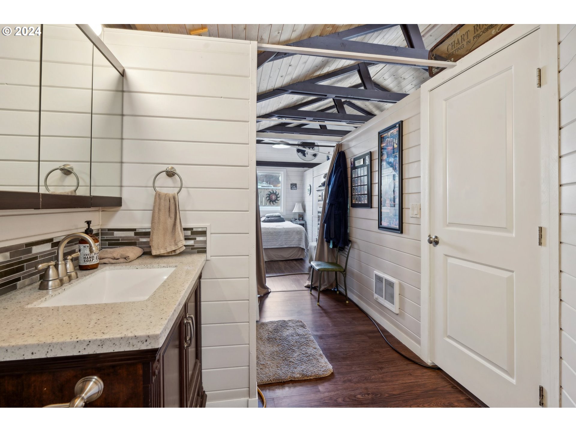 2915 NE Marine DR A8