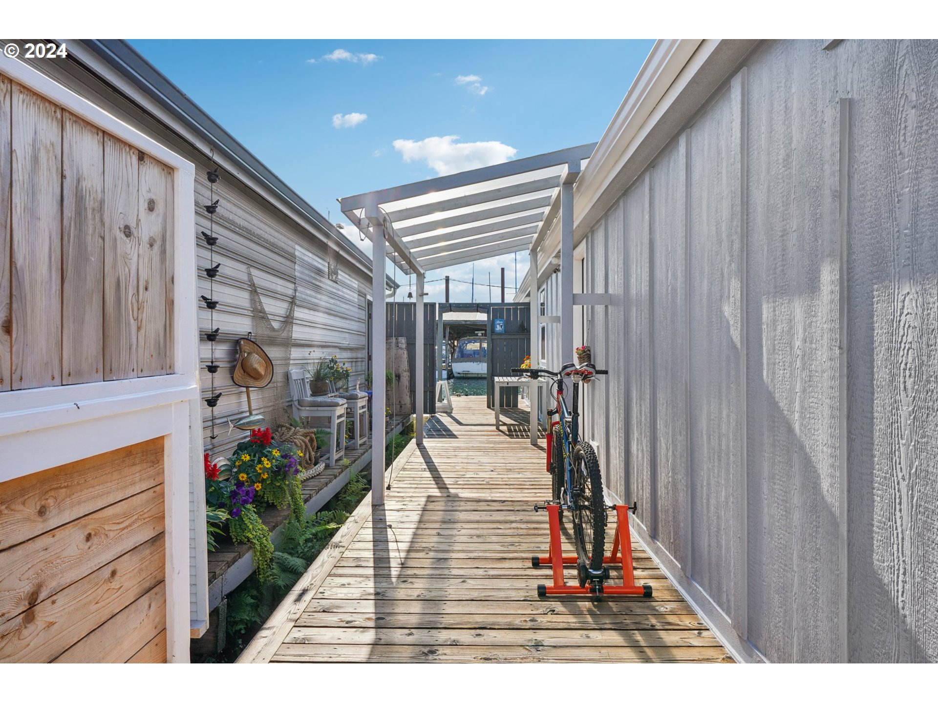 2915 NE Marine DR A8