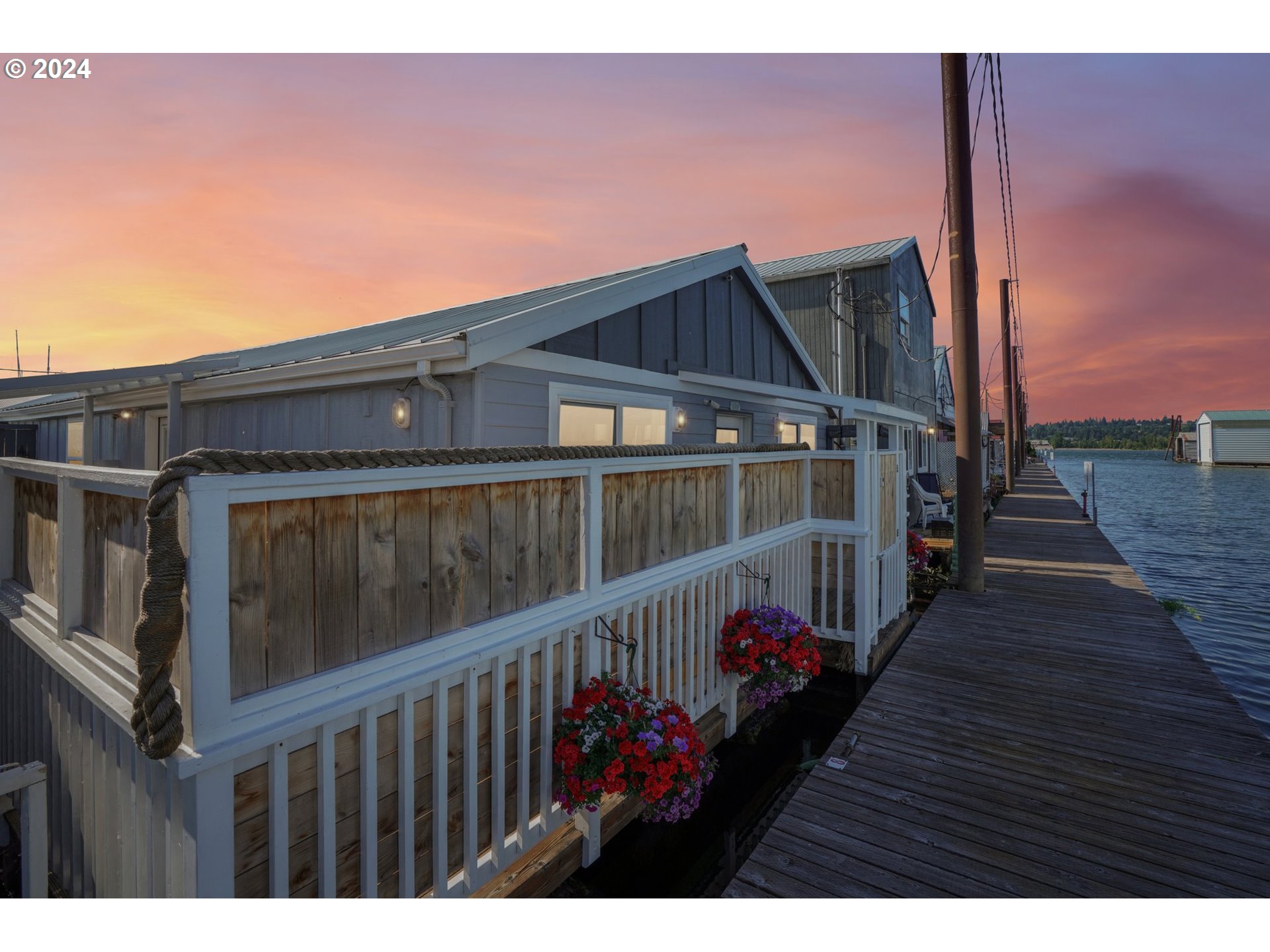 2915 NE Marine DR A8