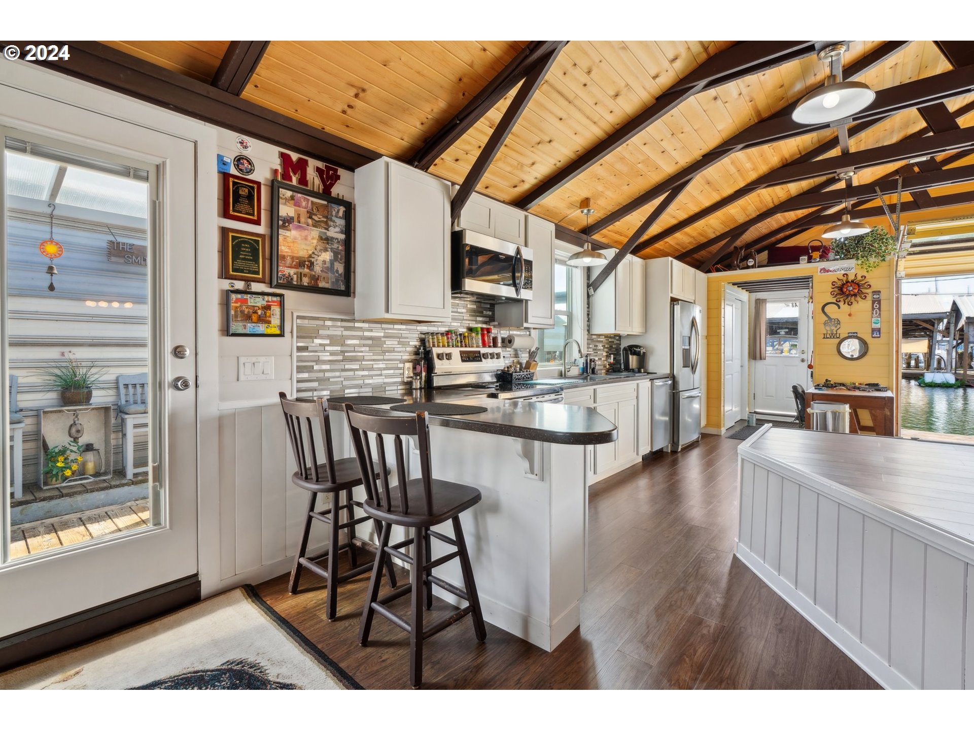 2915 NE Marine DR A8