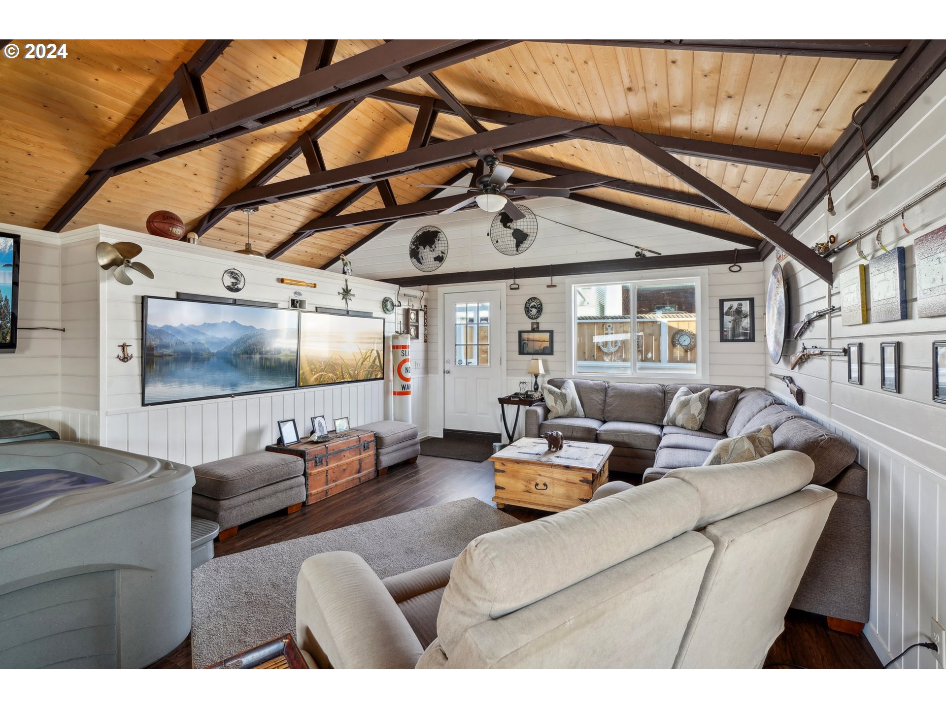 2915 NE Marine DR A8