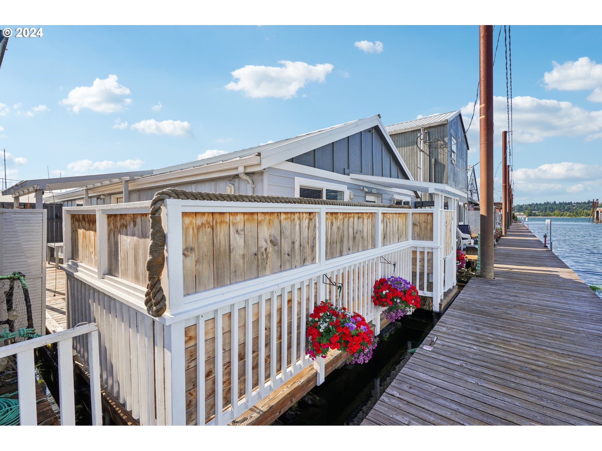 2915 NE Marine DR A8