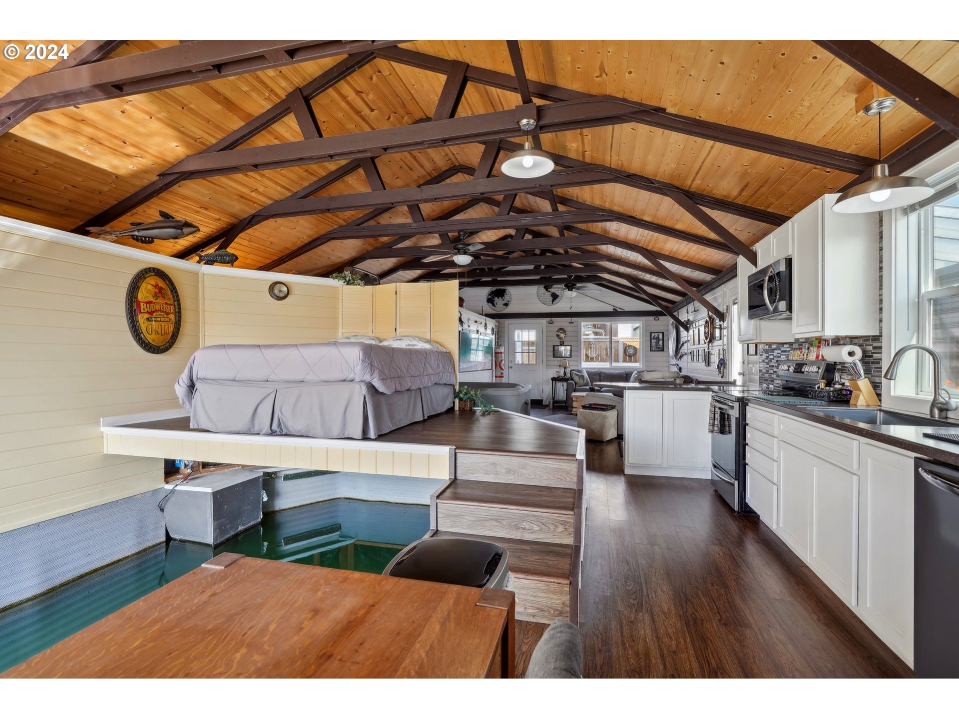 2915 NE Marine DR A8