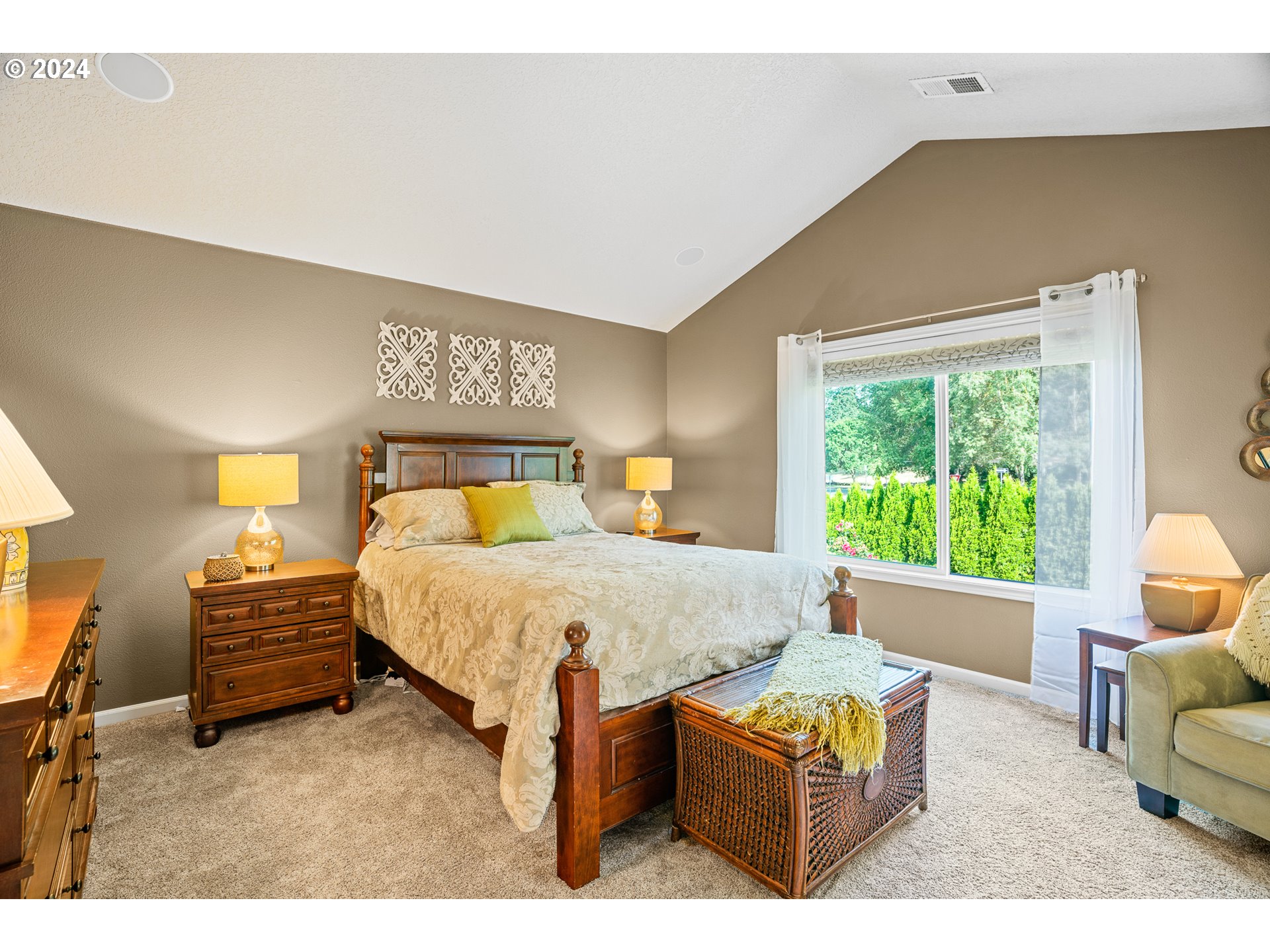 11550 SE AERIE CRESCENT RD