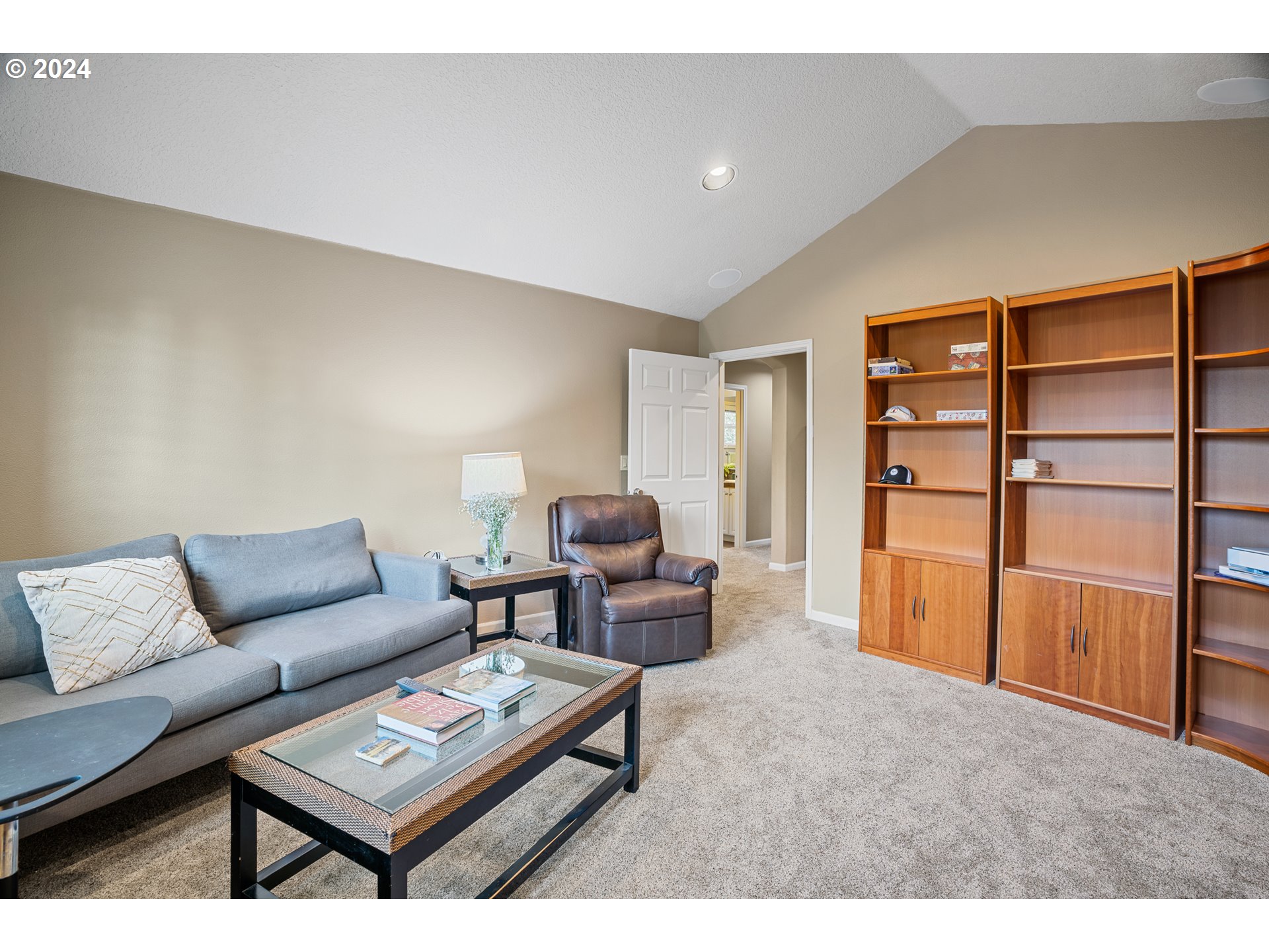 11550 SE AERIE CRESCENT RD